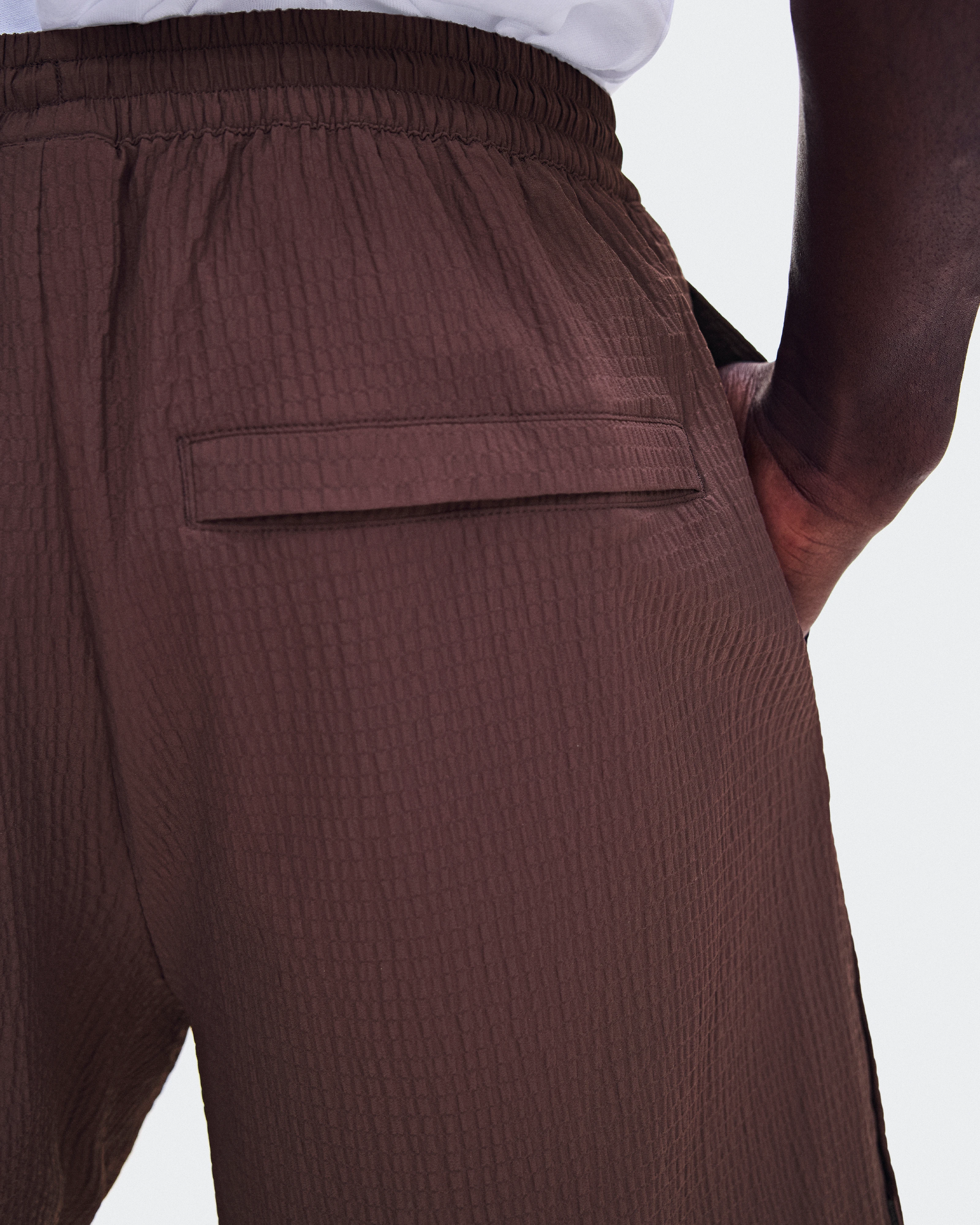 On Courtside Shorts Eaze Mulberry Men Shorts