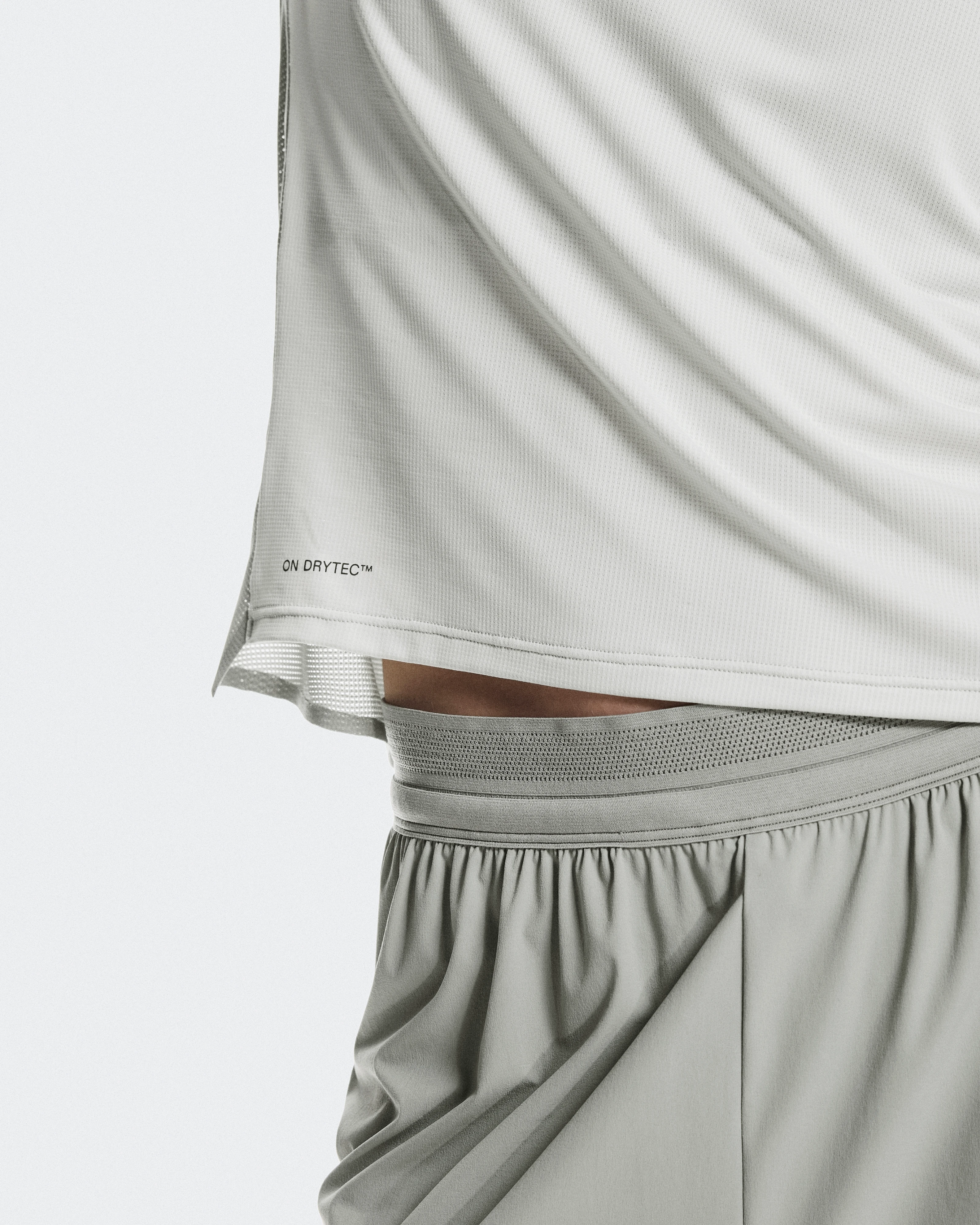 On Performance-T Iceberg & Tin Women Tops and t-shirts