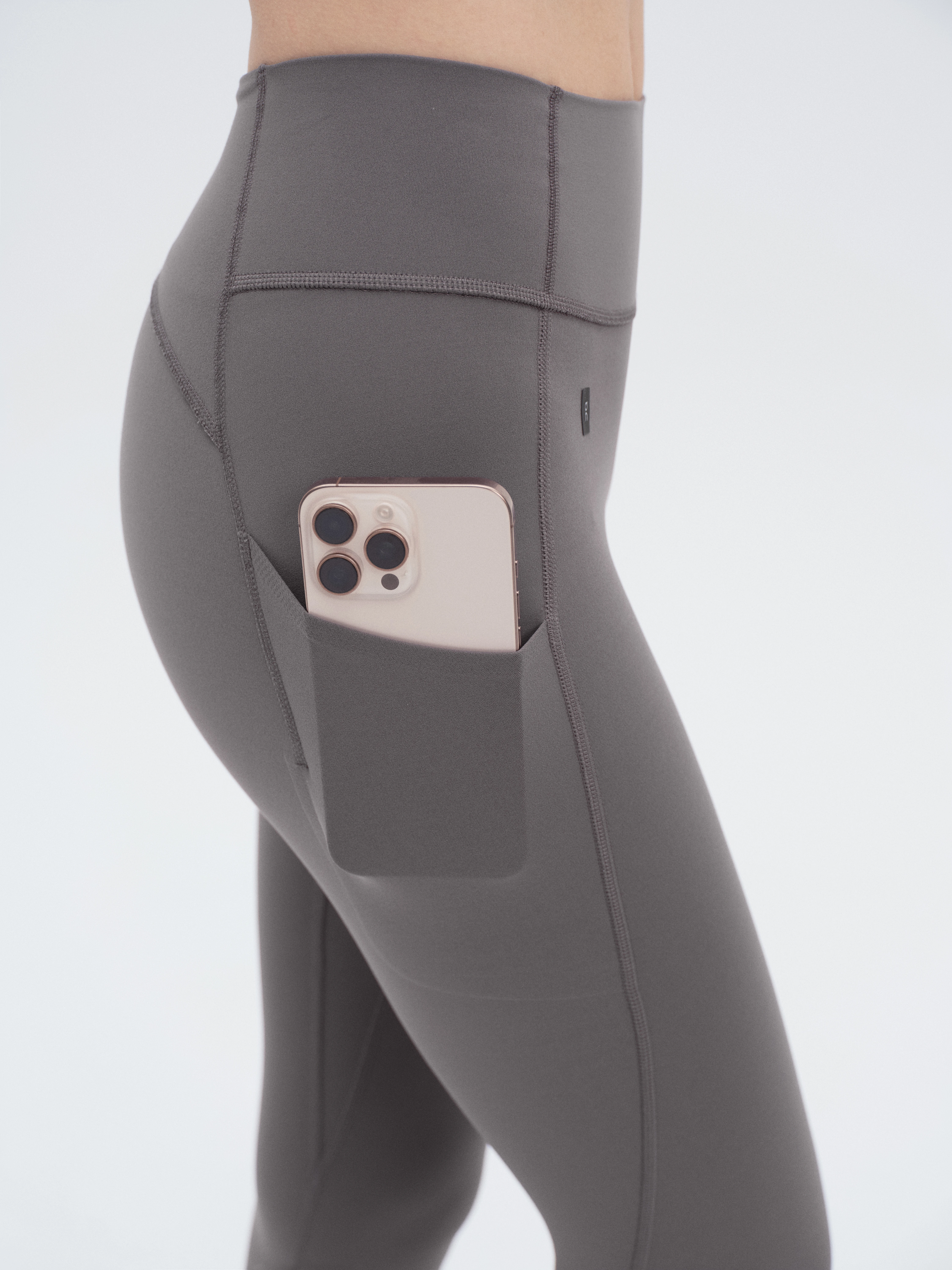 On Studio Leggings 7/8 A 24" Ember ウィメンズ タイツ