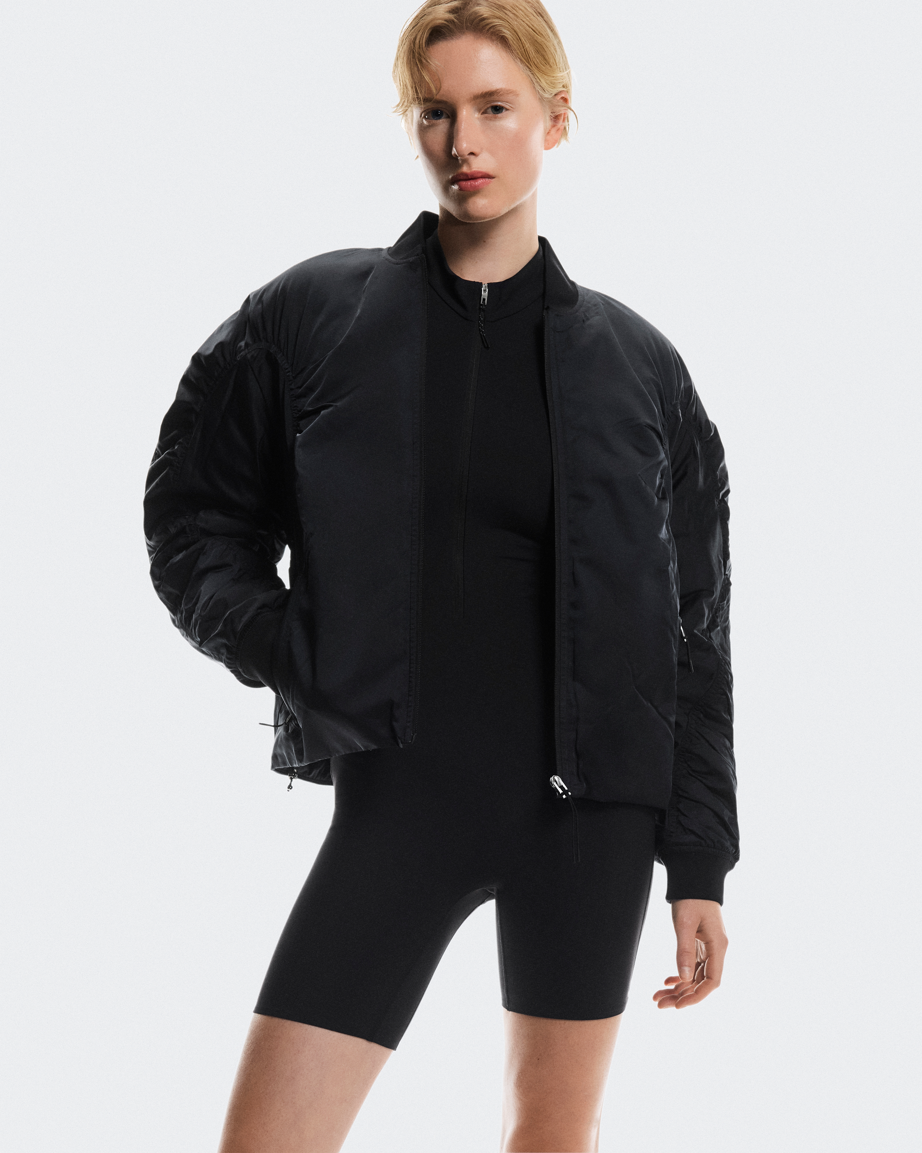 Studio BodysuitWomen / Black / L