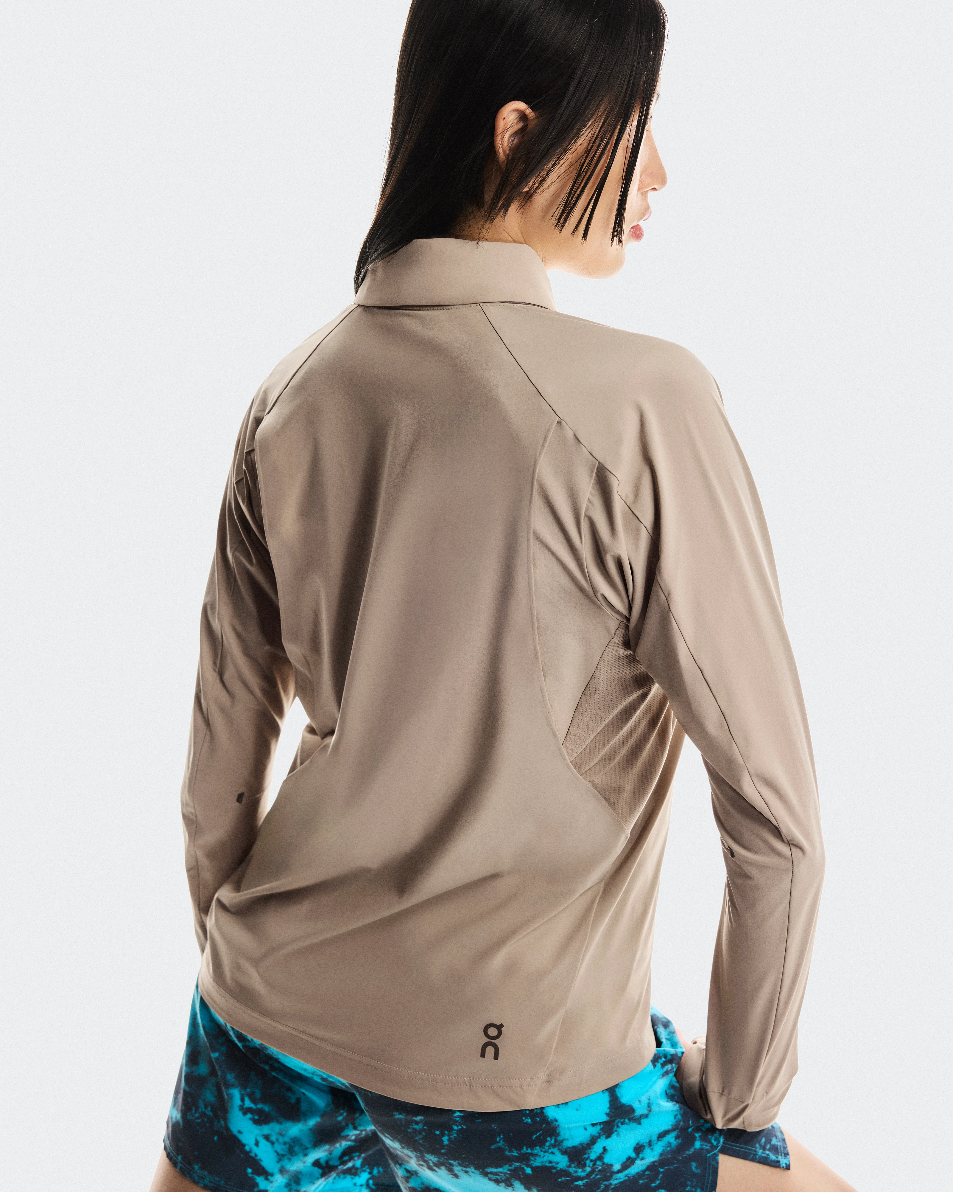 On Trail Breaker Desert Women Hoodies and sweatshirts