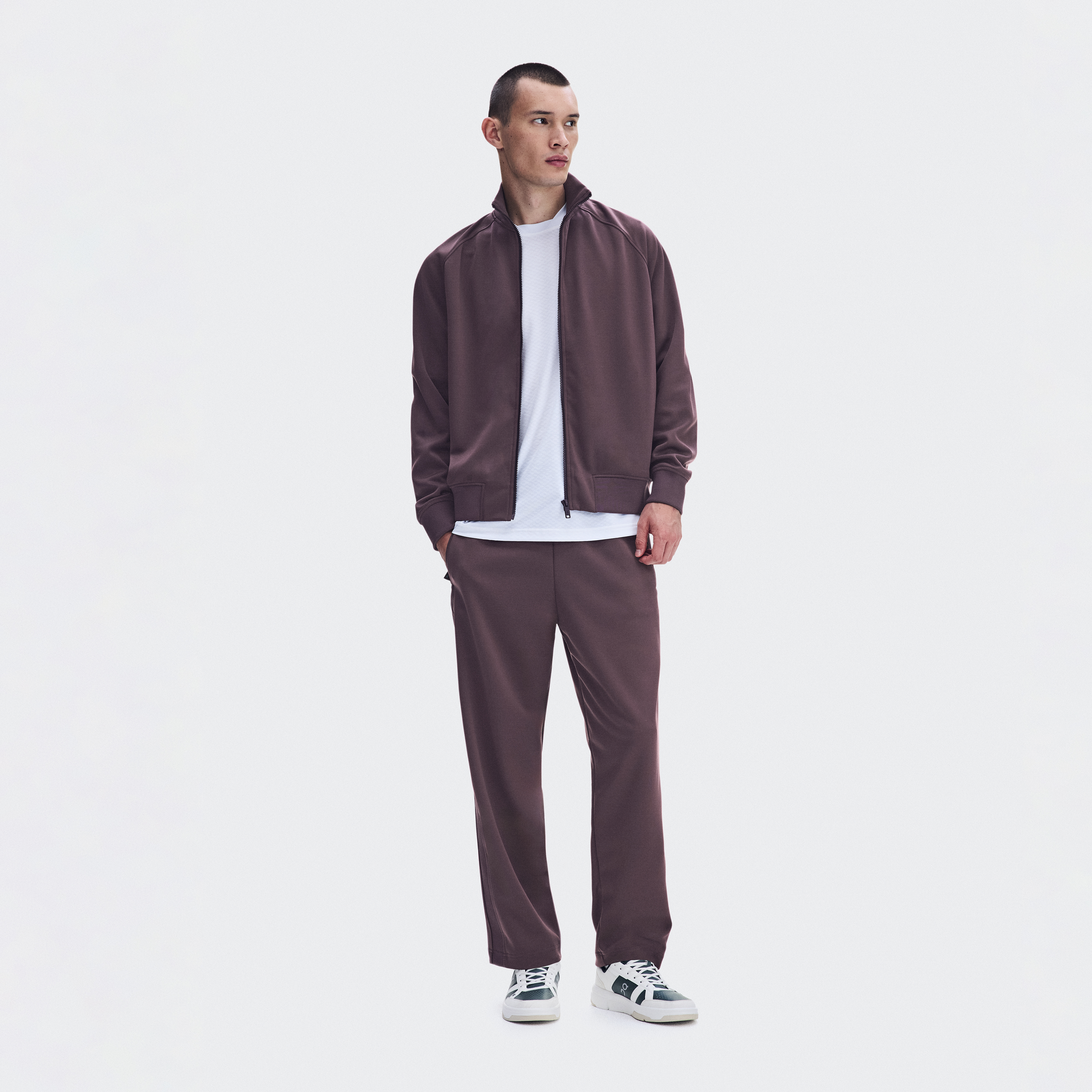 Courtside Pants in Mulberry