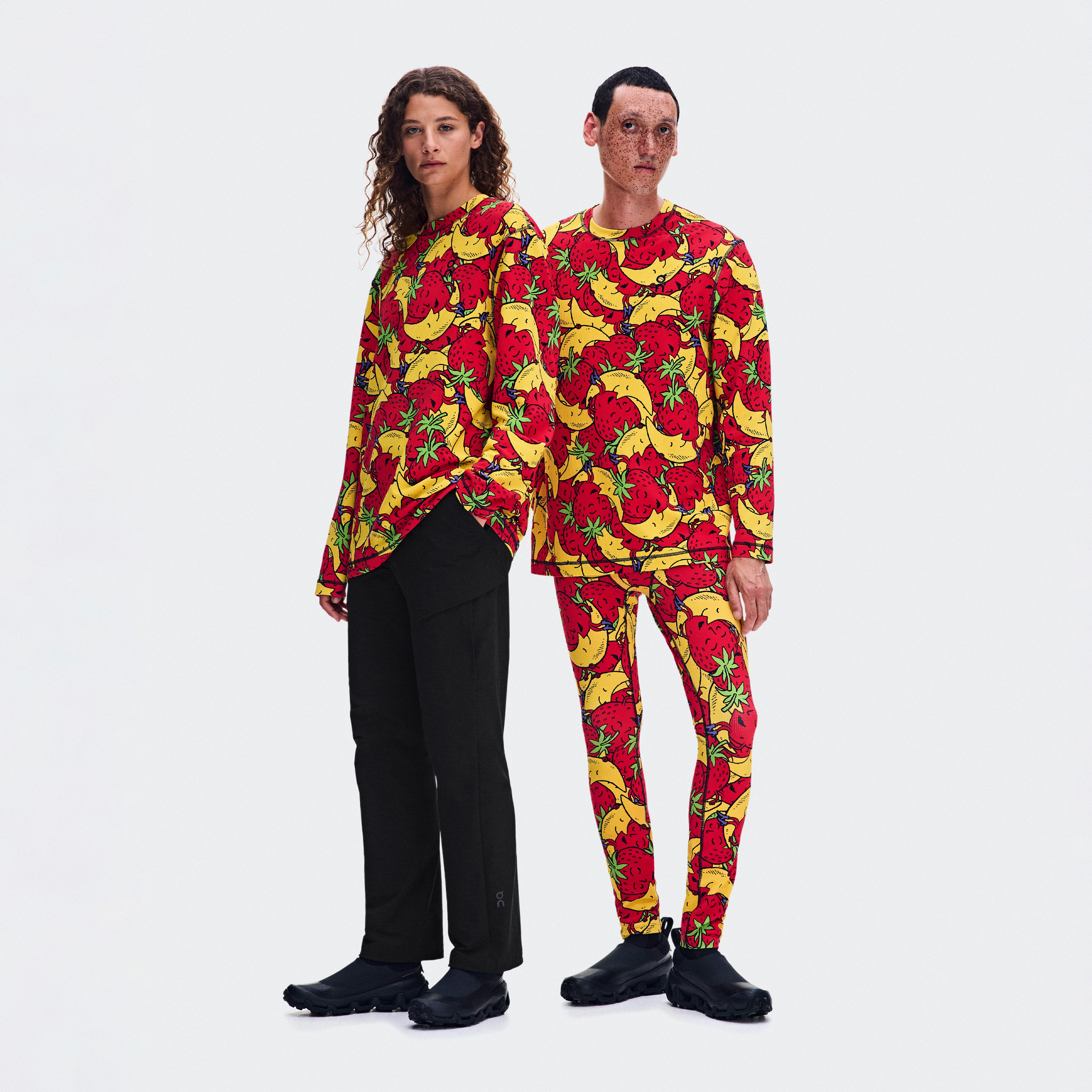 On Waffle Long-T SHG Dandelion & Red Unisex – Outdoor adventures, all-day wear Tops and t-shirts