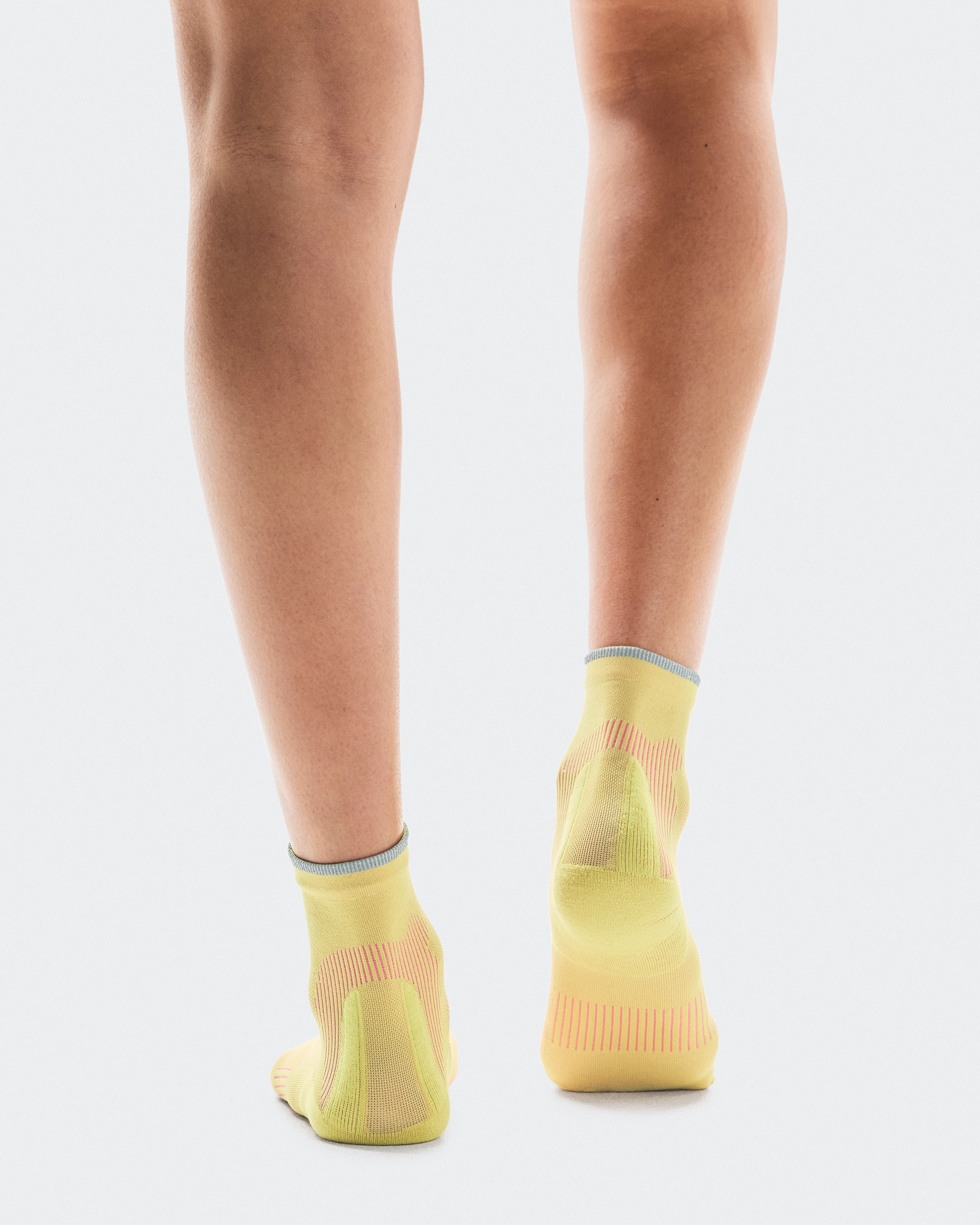 On Elite Run Sock Mid Limelight & Pink Unisex Socks