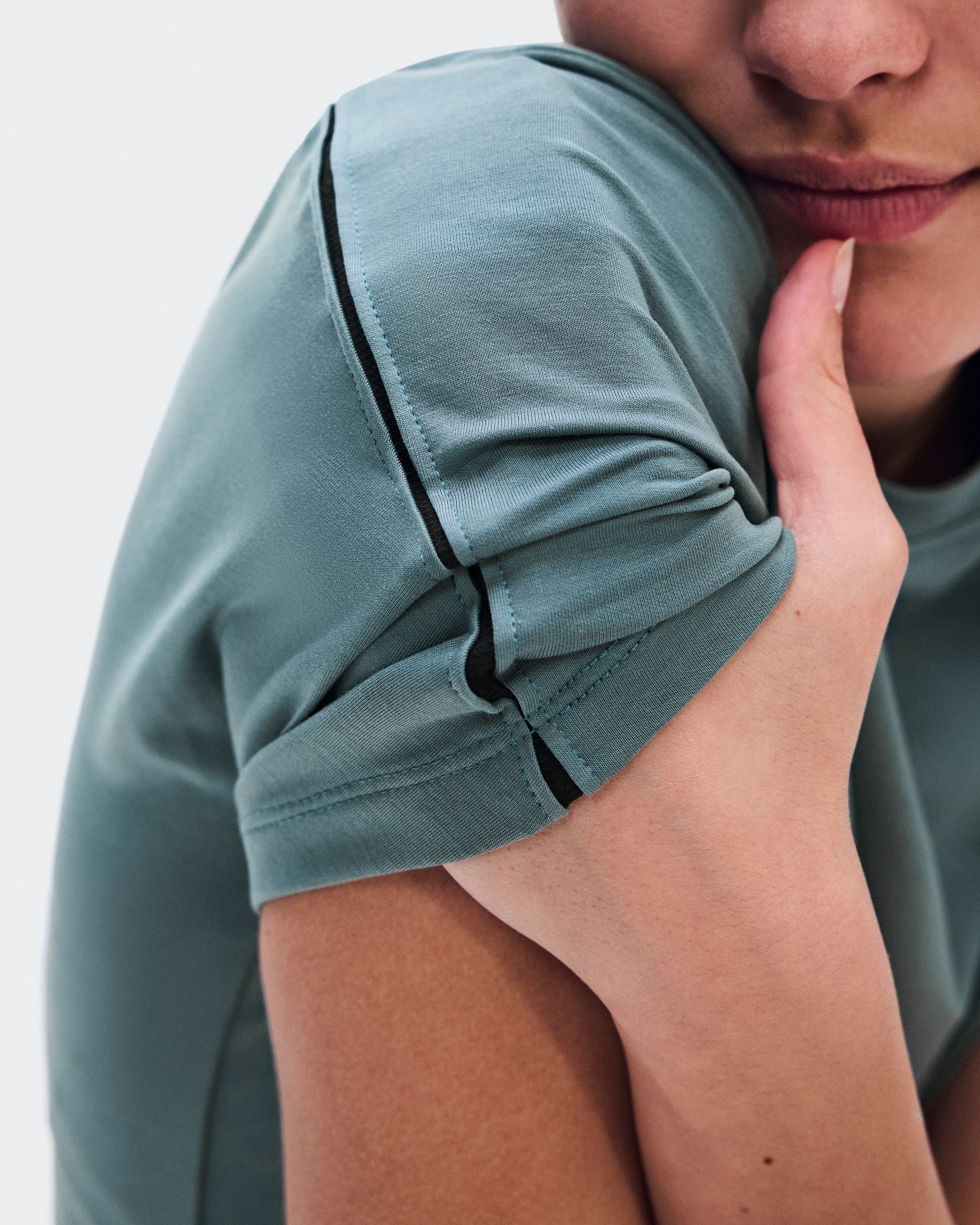 On Focus-T Agave Women Tops and t-shirts