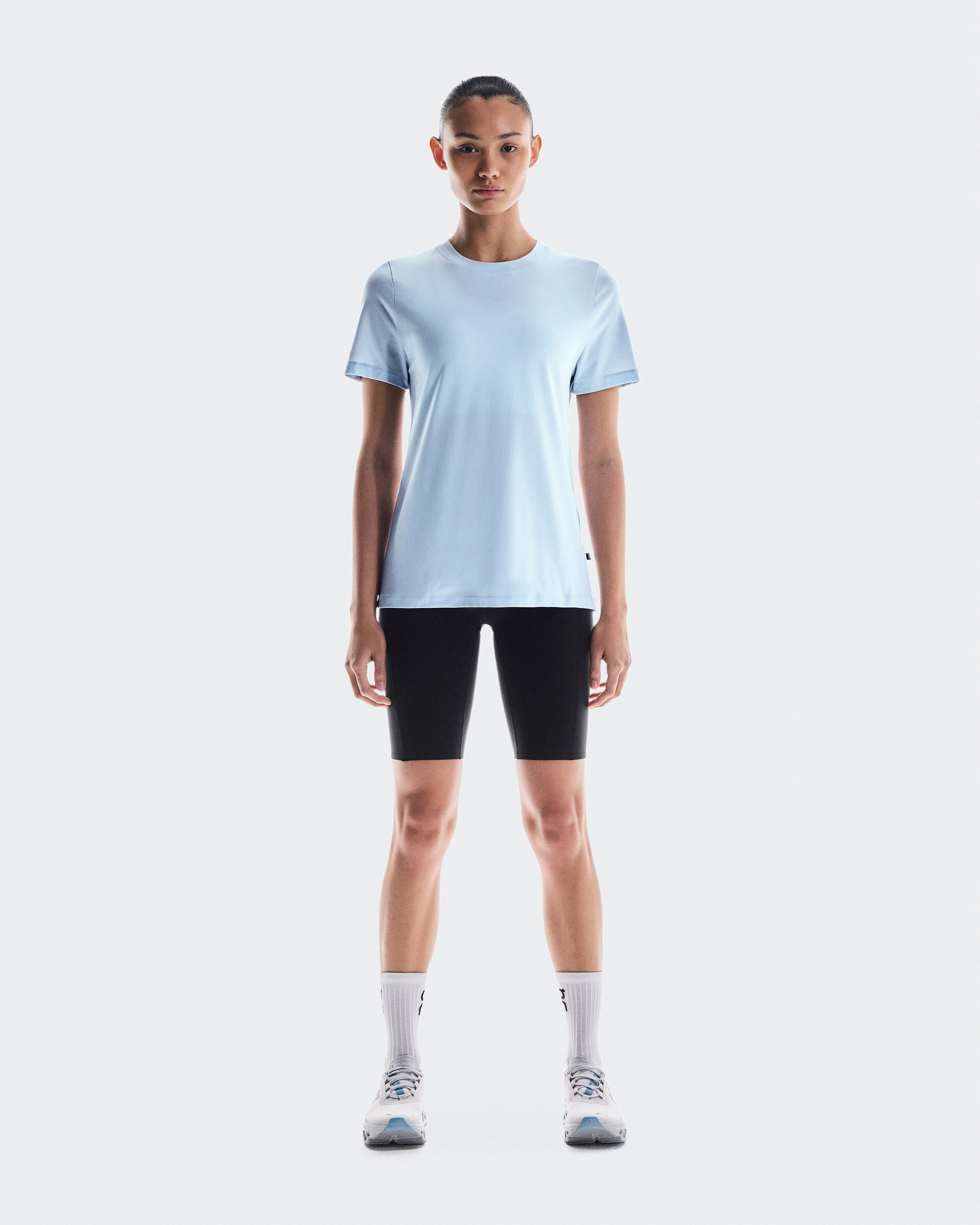 Focus-TWomen / Arctic / L