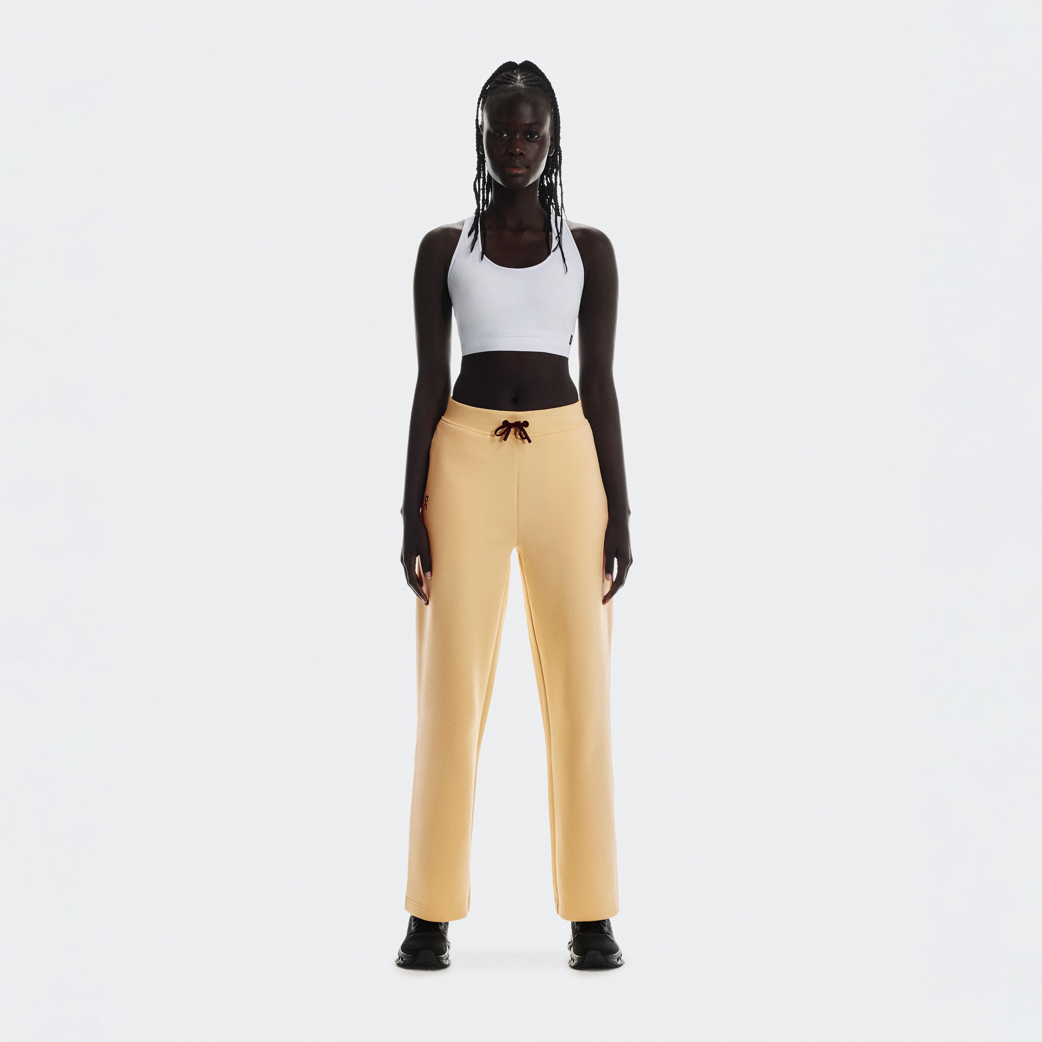 On Focus Tech Sweatpants Yellow Women Women – All-day wear, travel, training Pants