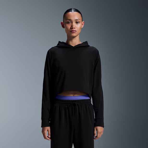 Studio Hoodie in Black