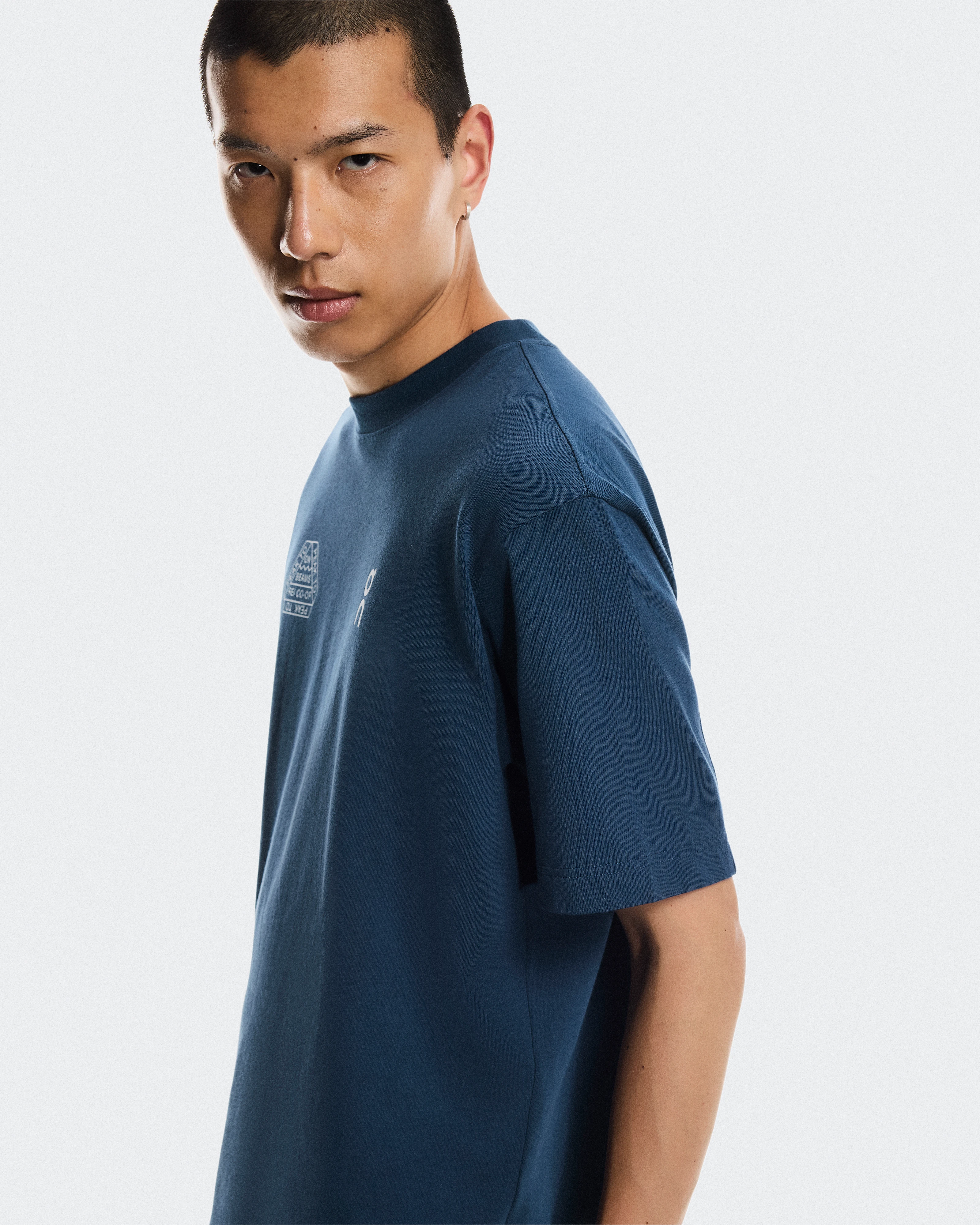 On Studio-T BEAMS REI Pacific Unisex Tops and t-shirts