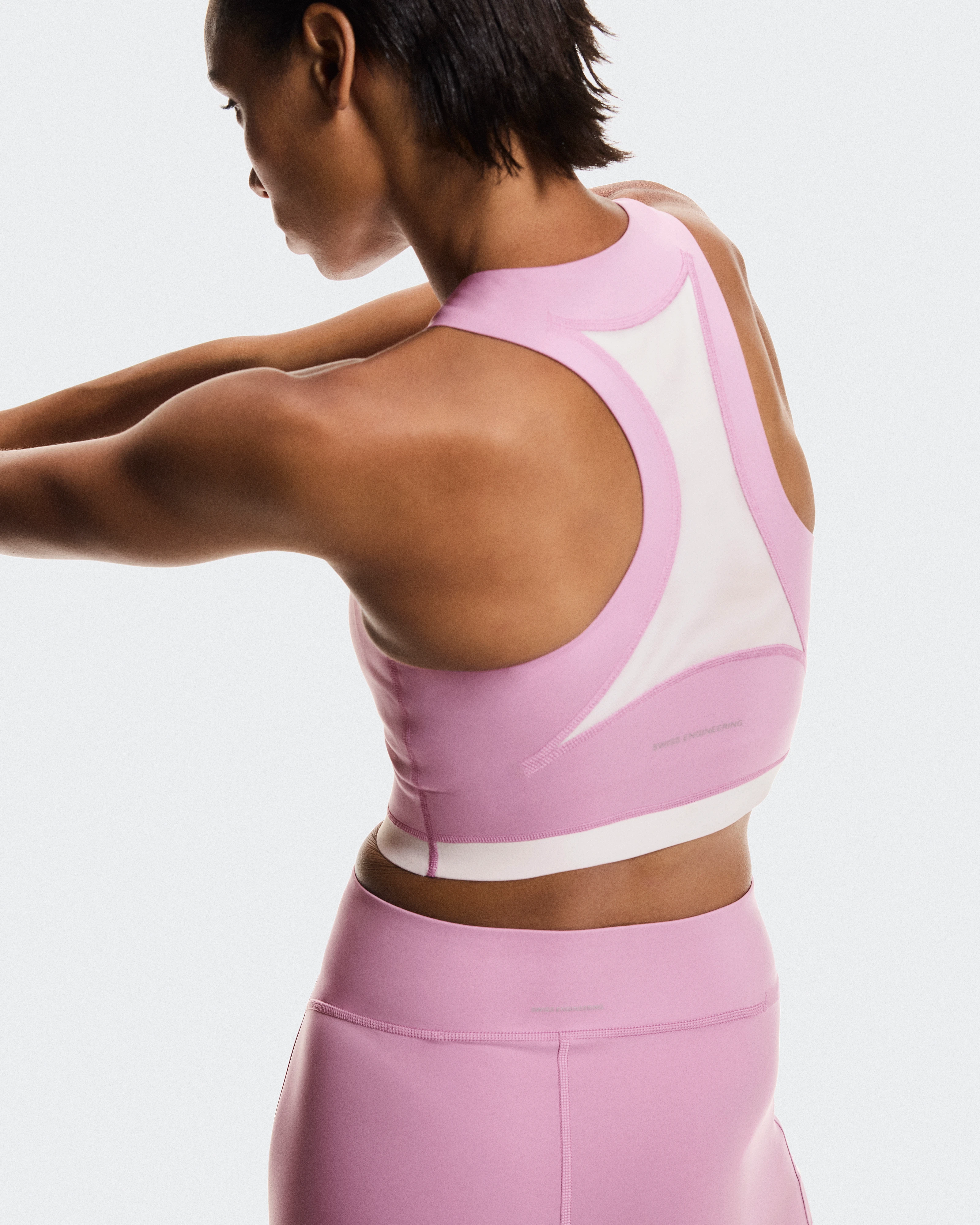 On Train 2-in-1 Crop Sakura Women Tops and t-shirts