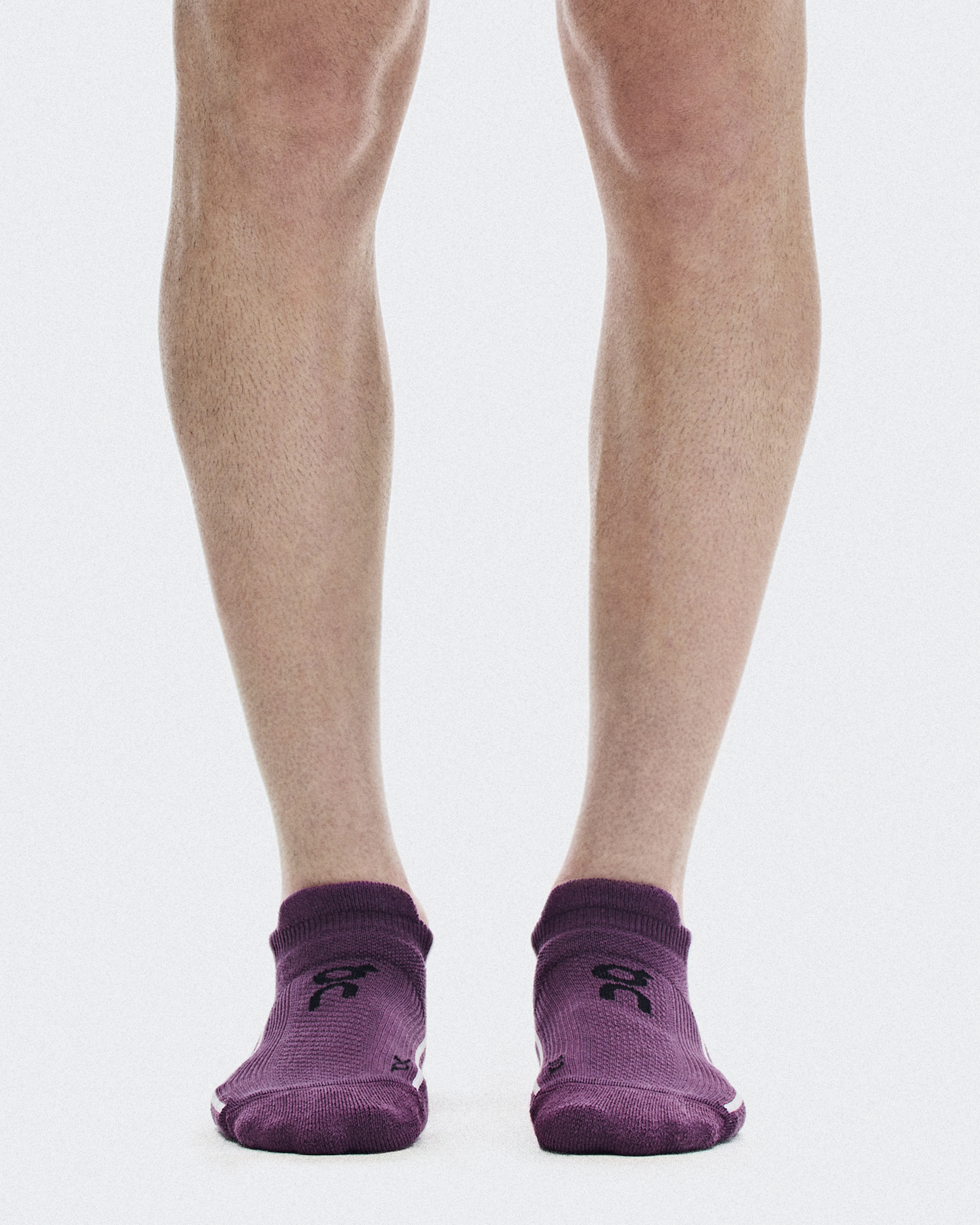 Court Sock Low in Cassis/White