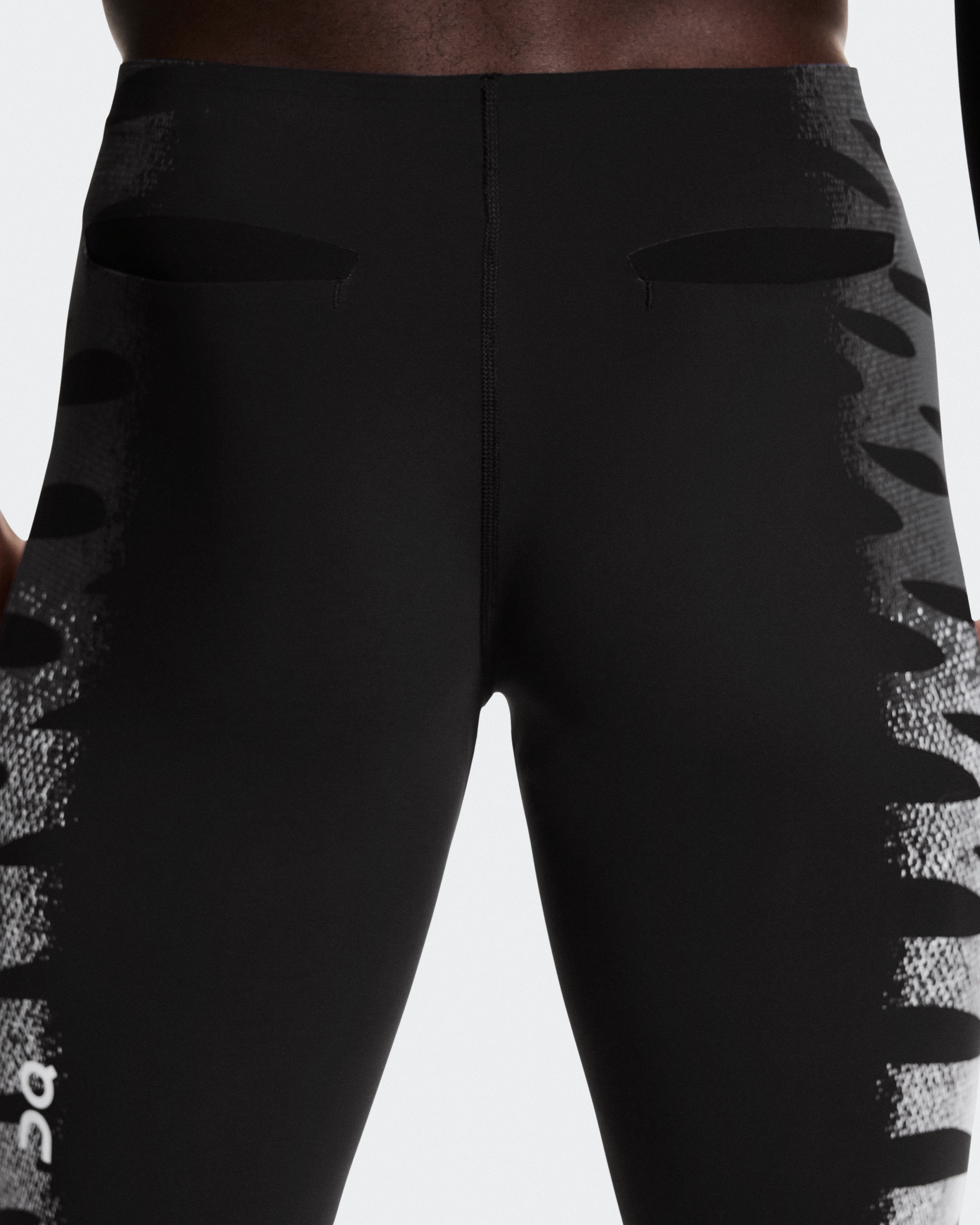 On Zero Half Tights Iron & White Men Tights