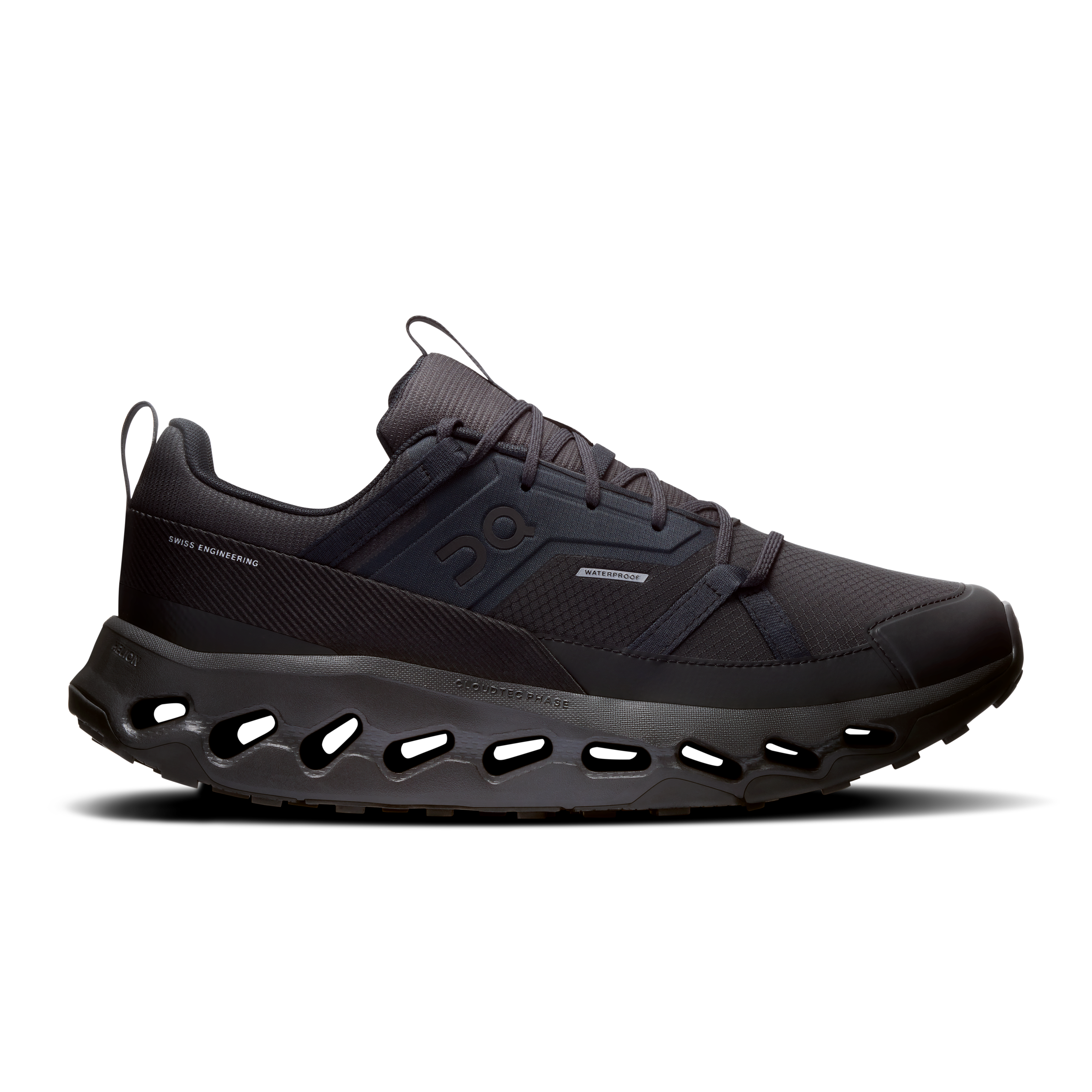 Cloudhorizon Waterproof Hiking Shoe in Black/Black