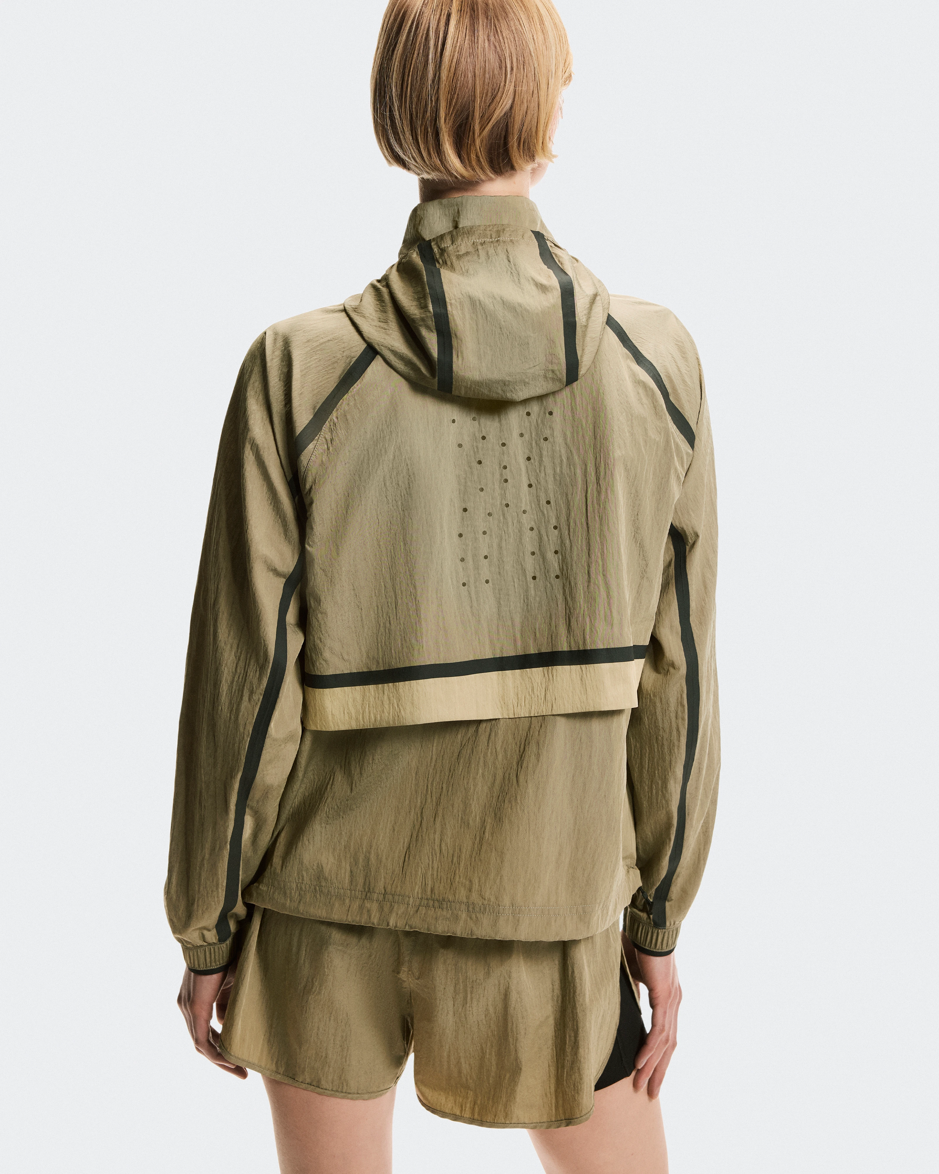 On Performance Volt Jacket Safari Mujer Chaquetas