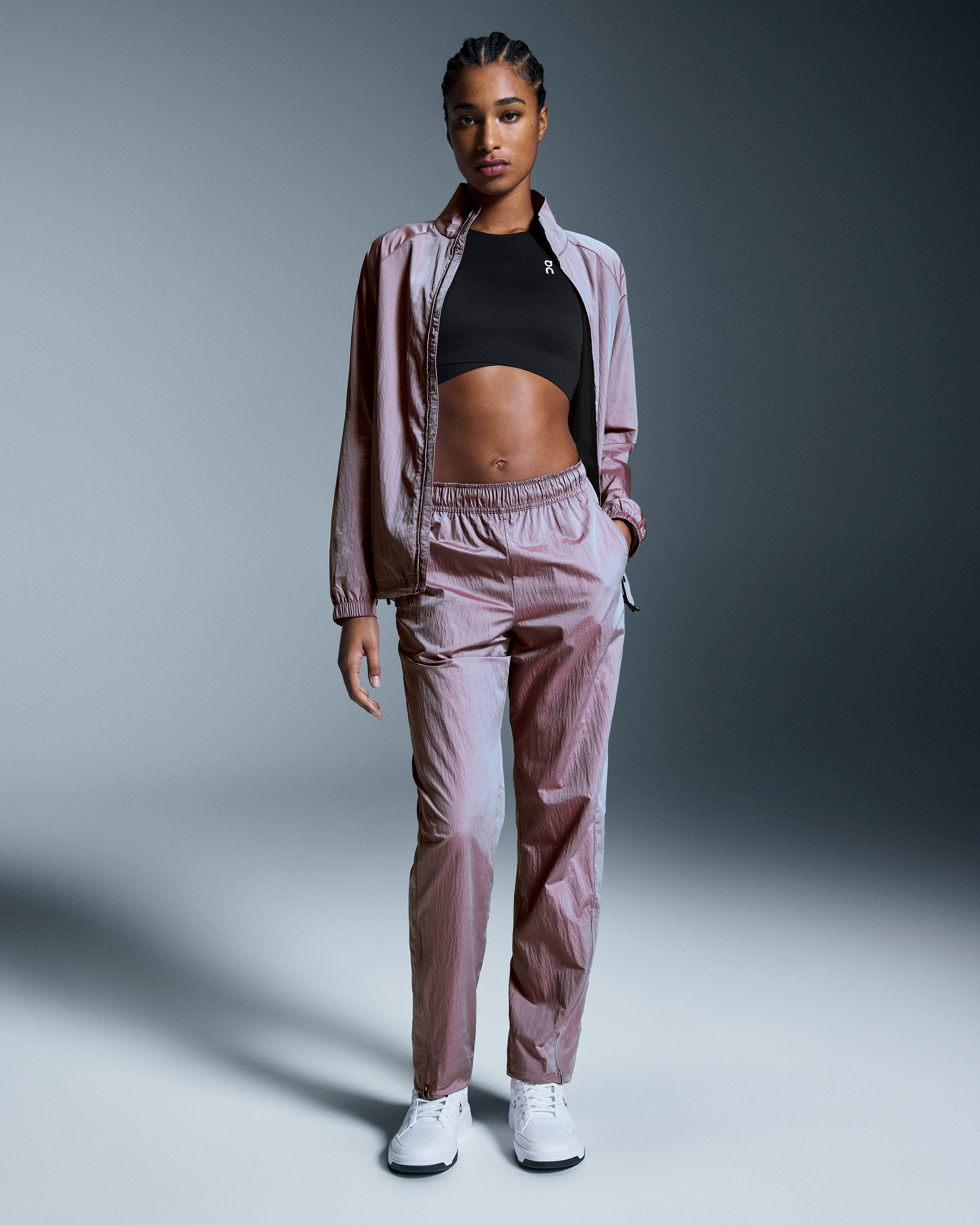 Court Pantsنحيف / لون القرنفل / L