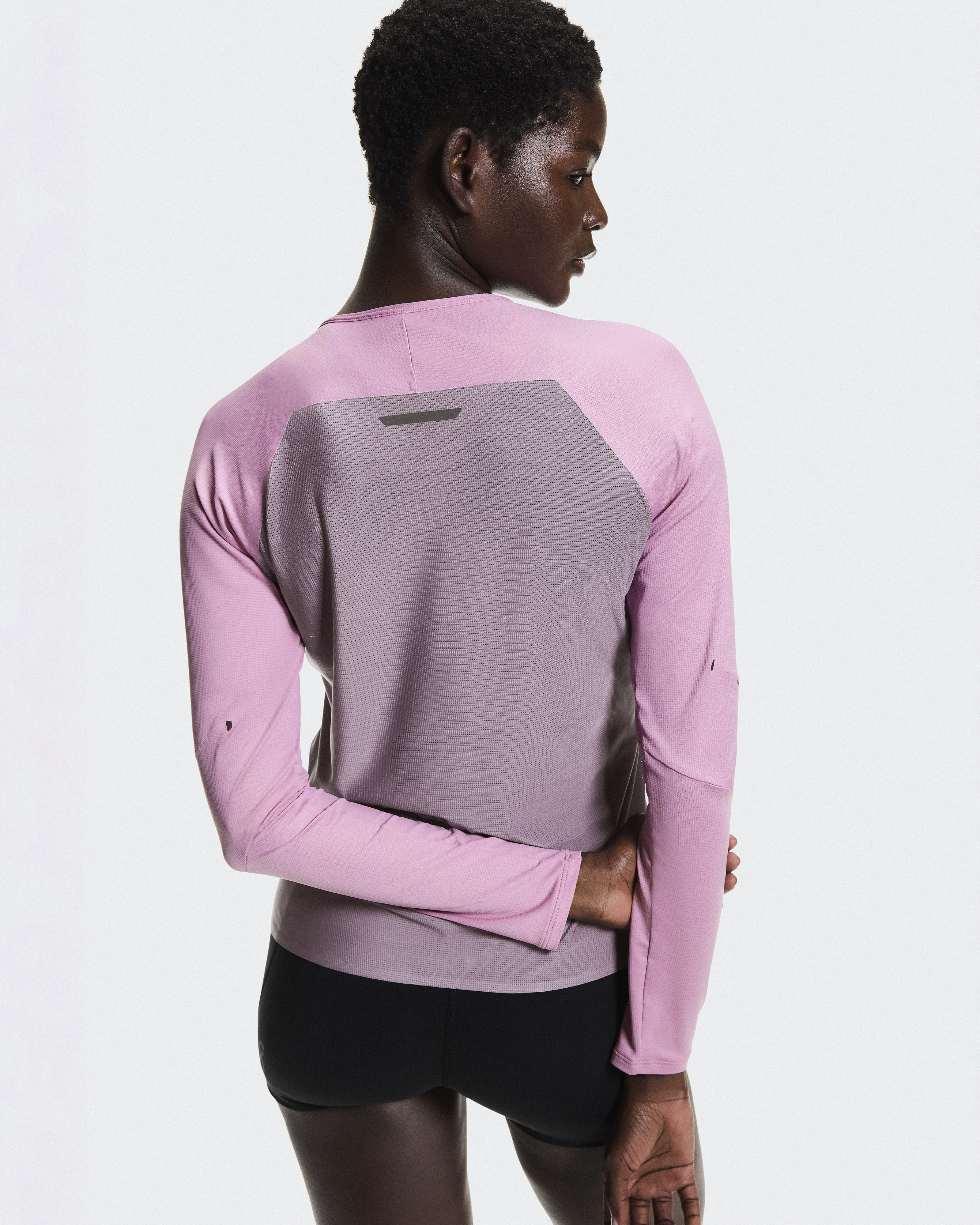 ウィメンズ Performance Long-T | ピンク & パープル | On 日本