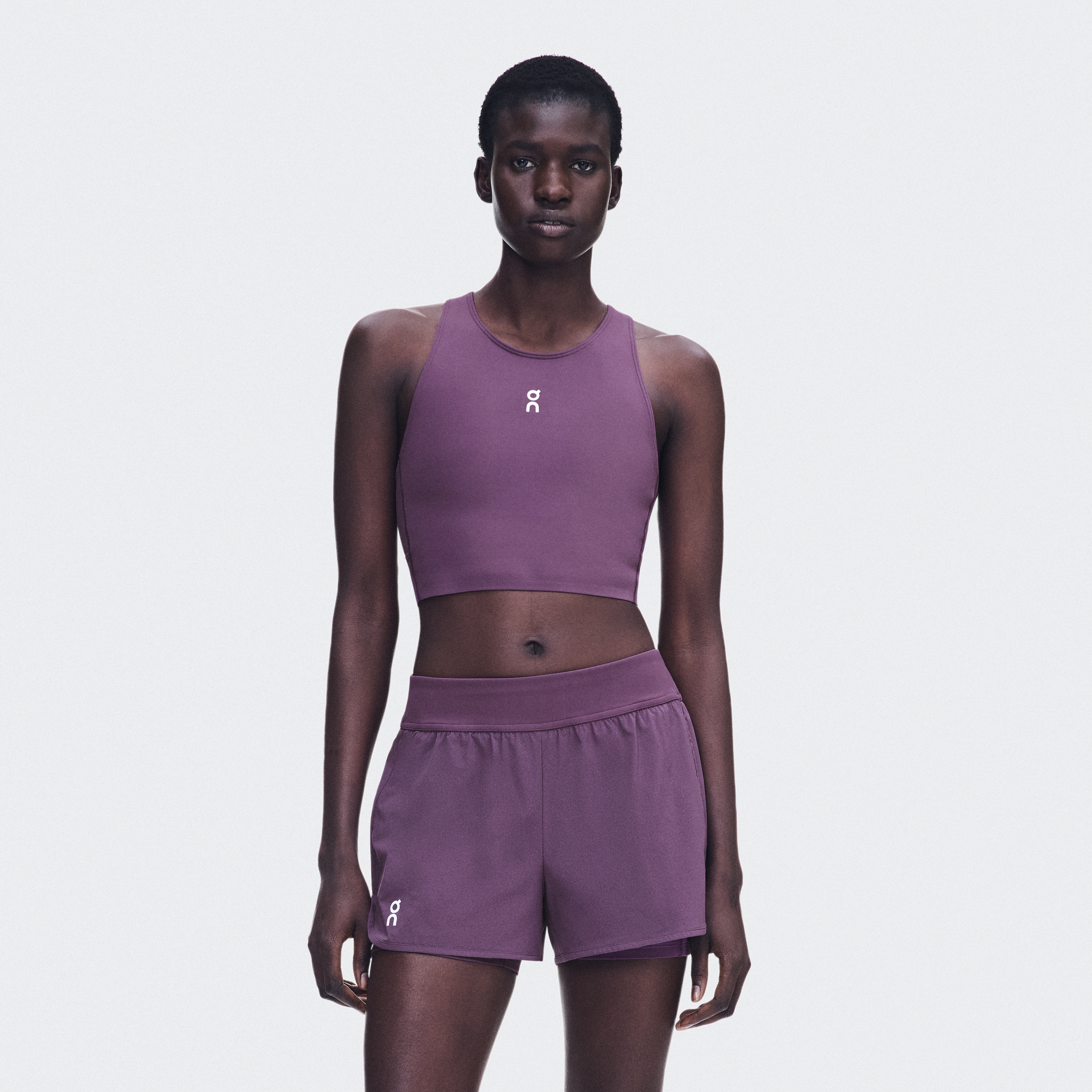Women's Crop Tops: For Sport & Everyday Style | On Germany