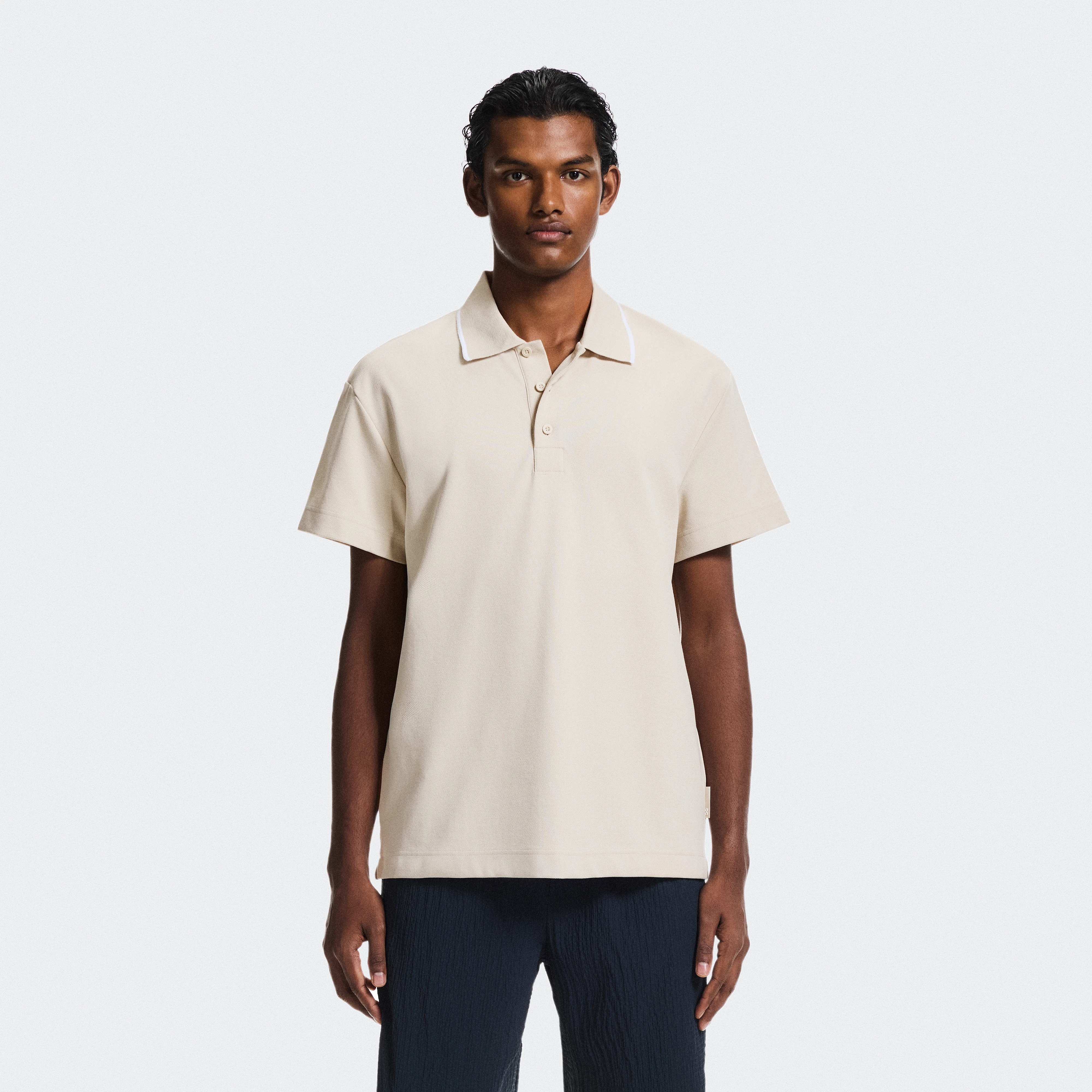 On Courtside Polo Beige White Men Men – Tennis lifestyle, courtside, all-day comfort Tops and t-shirts