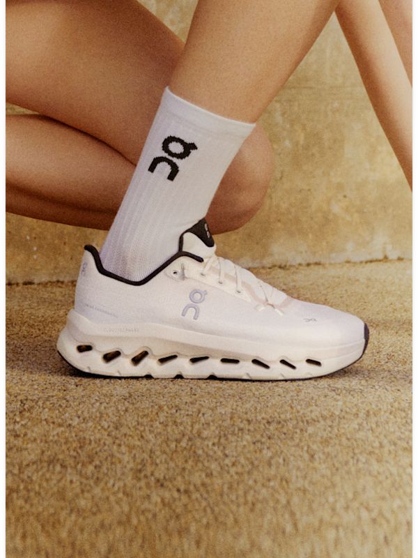 On | Swiss Performance Running Shoes & Clothing