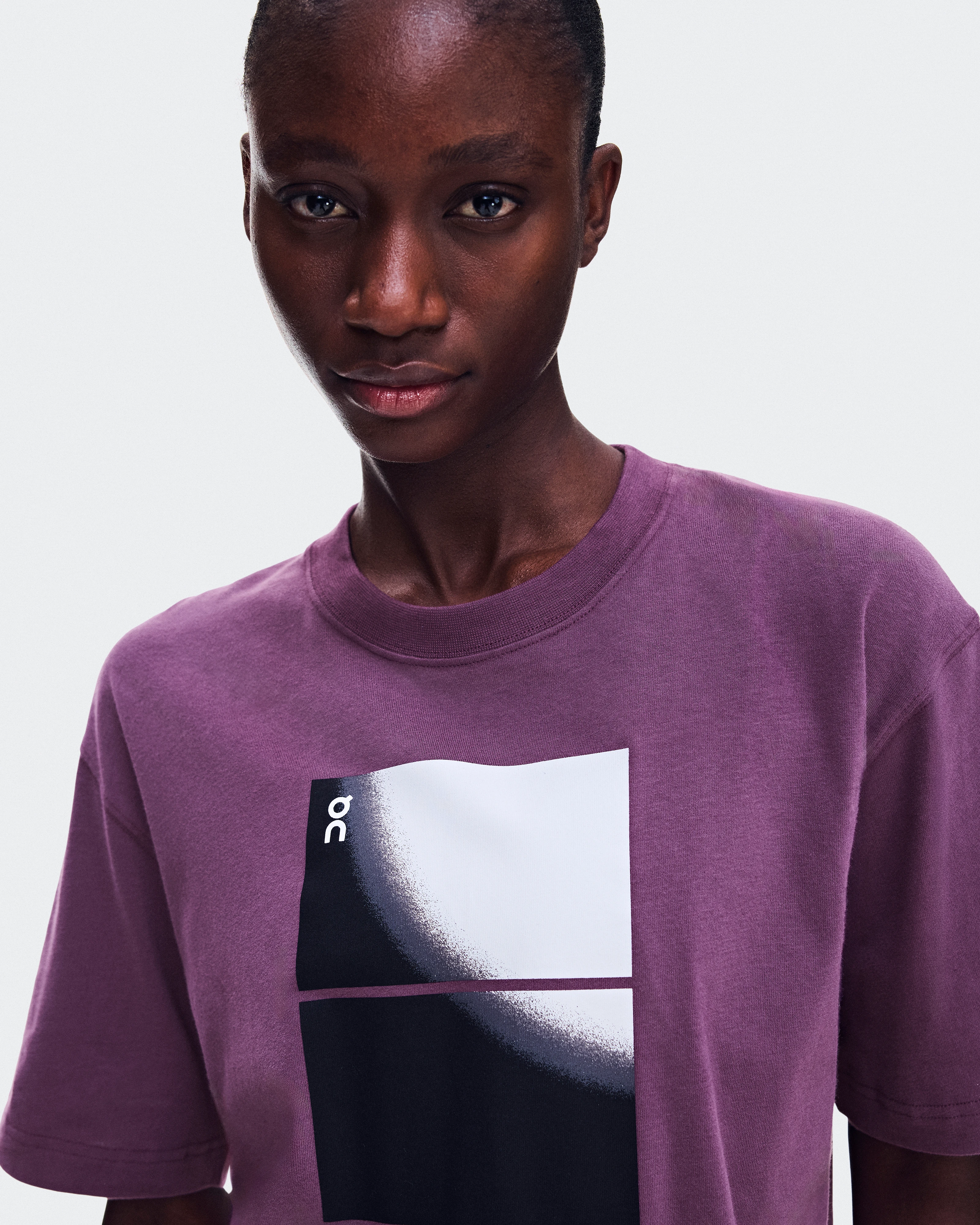 On Club-T Swing Cassis Women Tops and t-shirts
