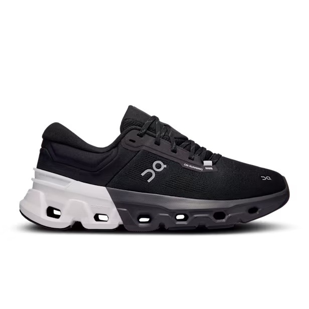 Cloudflyer 5 Road Running Shoe in Black/White