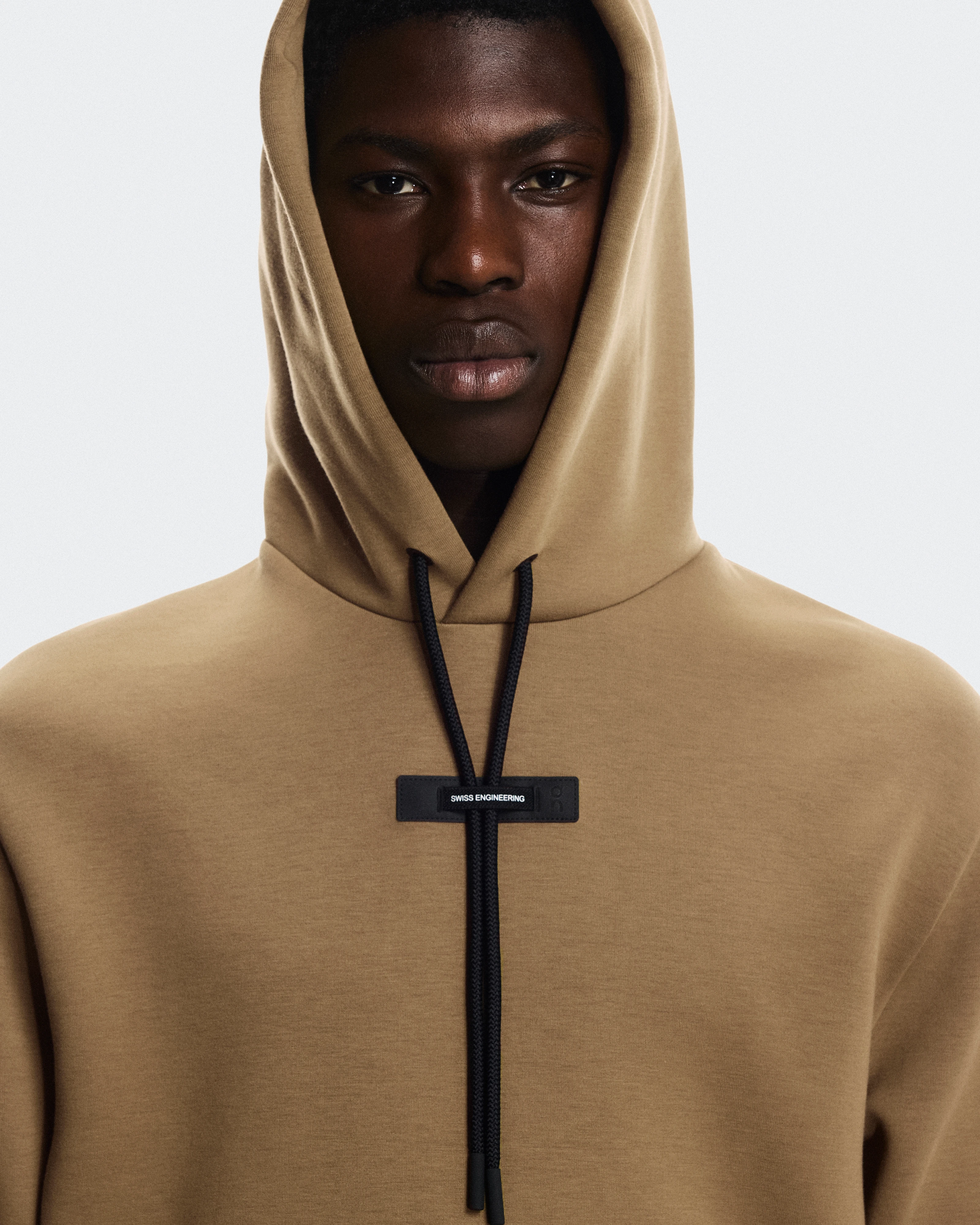 On Focus Tech Hoodie Nutmeg Men Hoodies and sweatshirts
