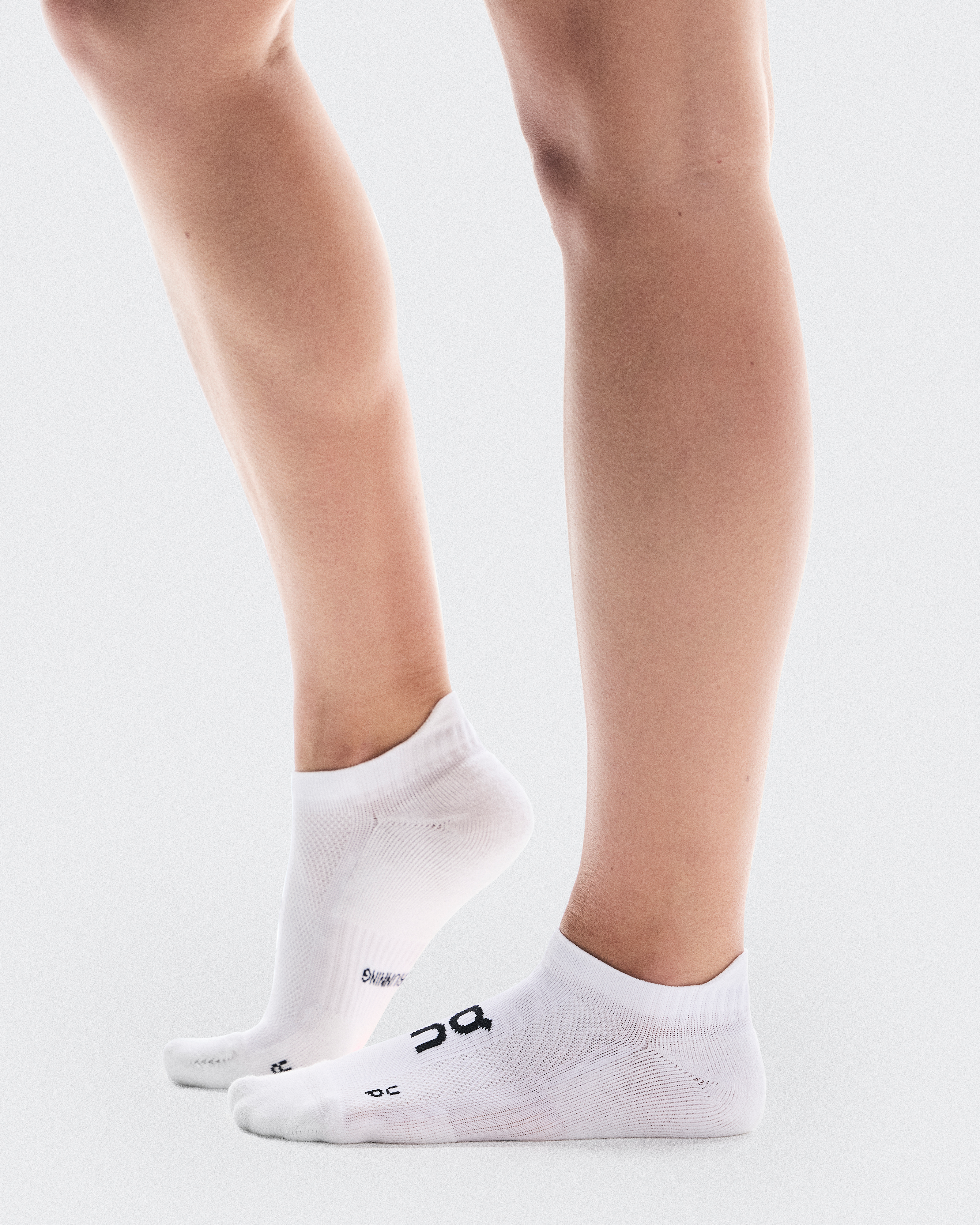 Core Run Sock Low 2PUnisex / White / 47 - 49