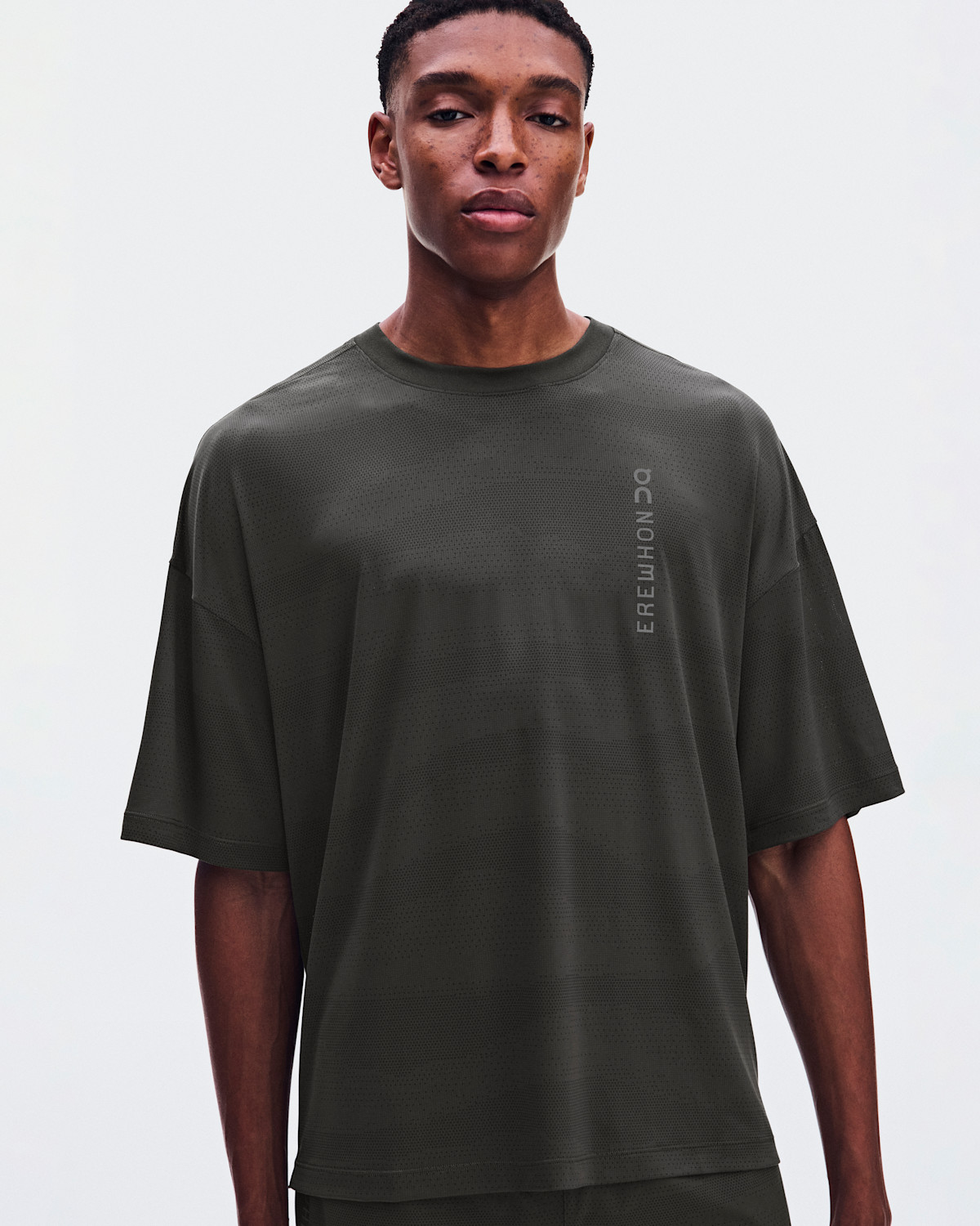 Men's Performance-T Erewhon