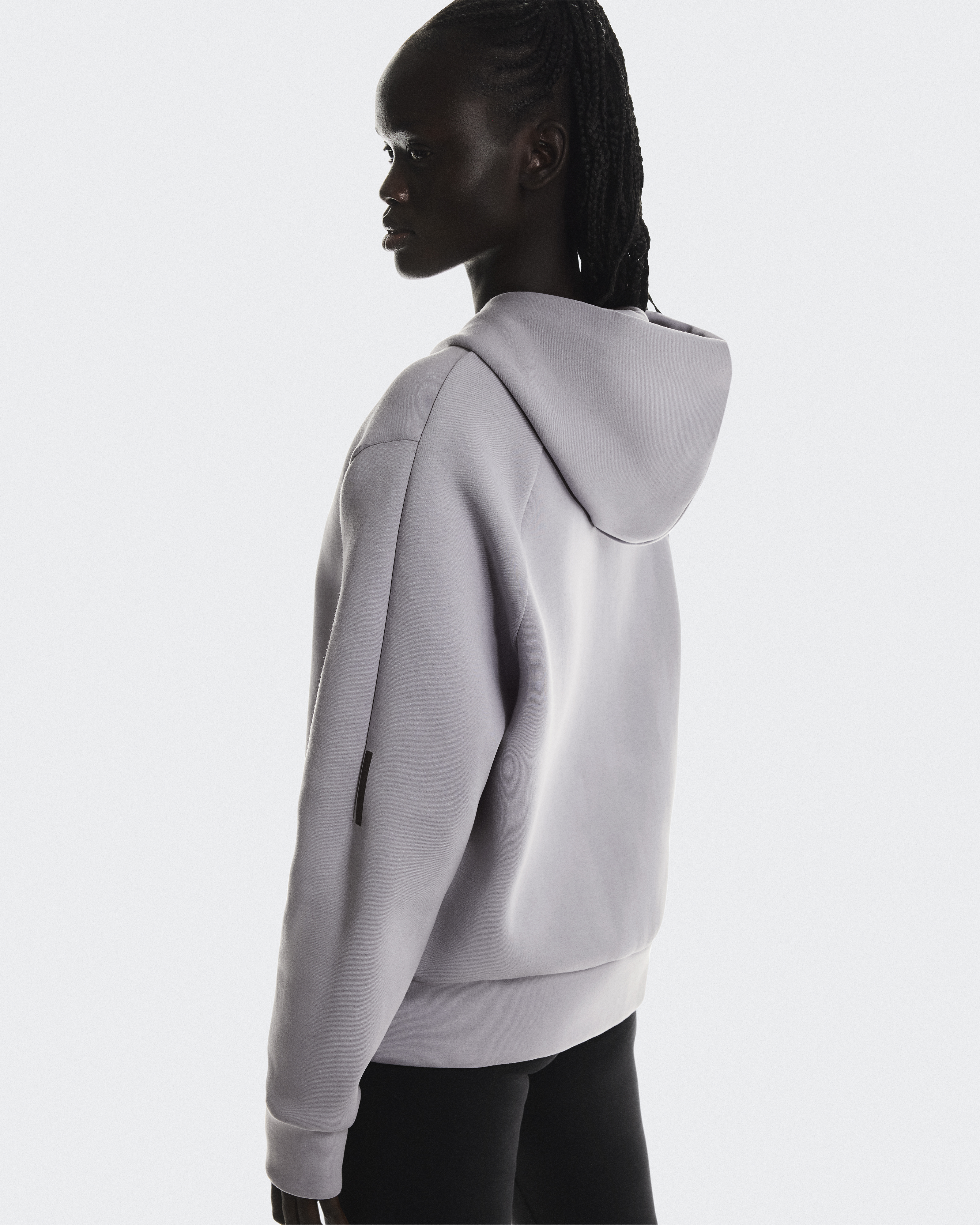 Women's Focus Tech Zip Hoodie | Pink | On Japan