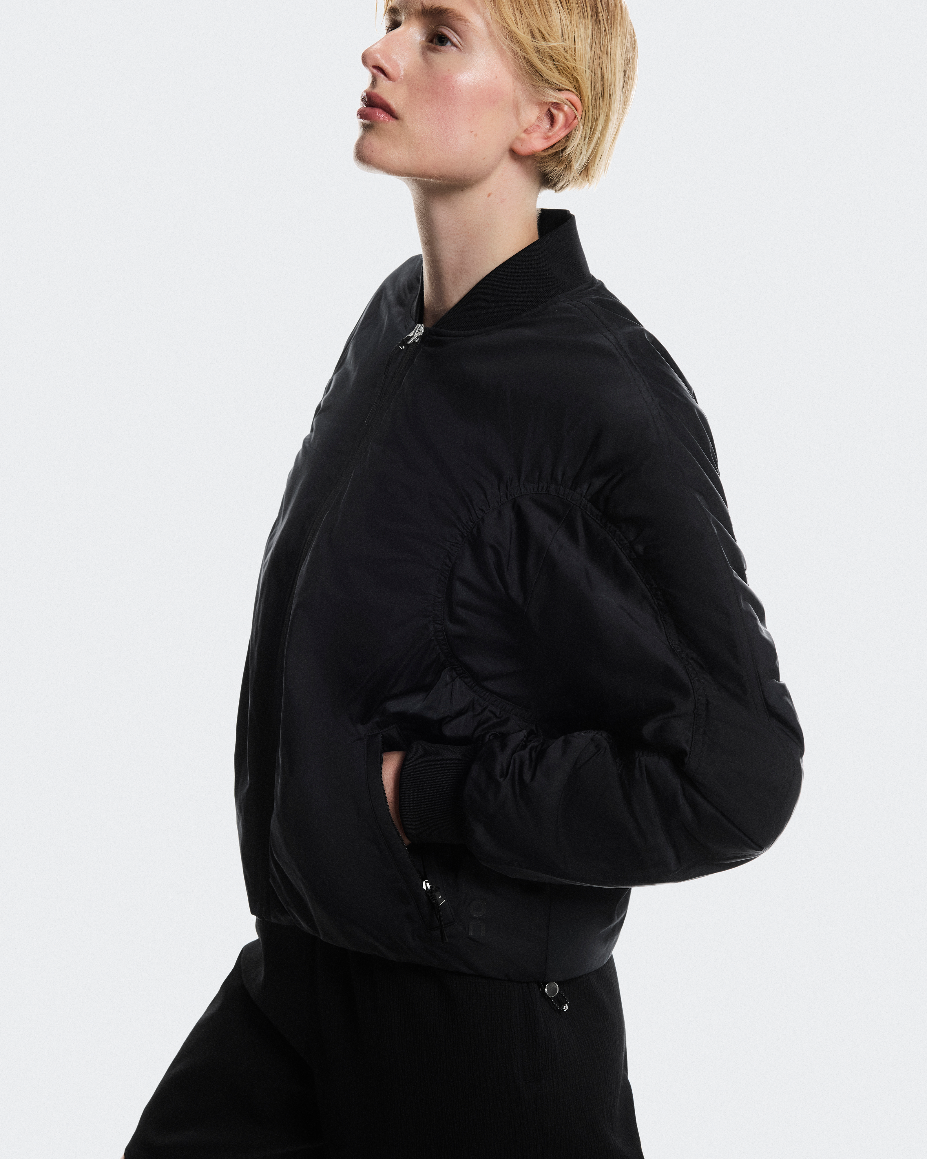 Bomber JacketWomen / Black / L