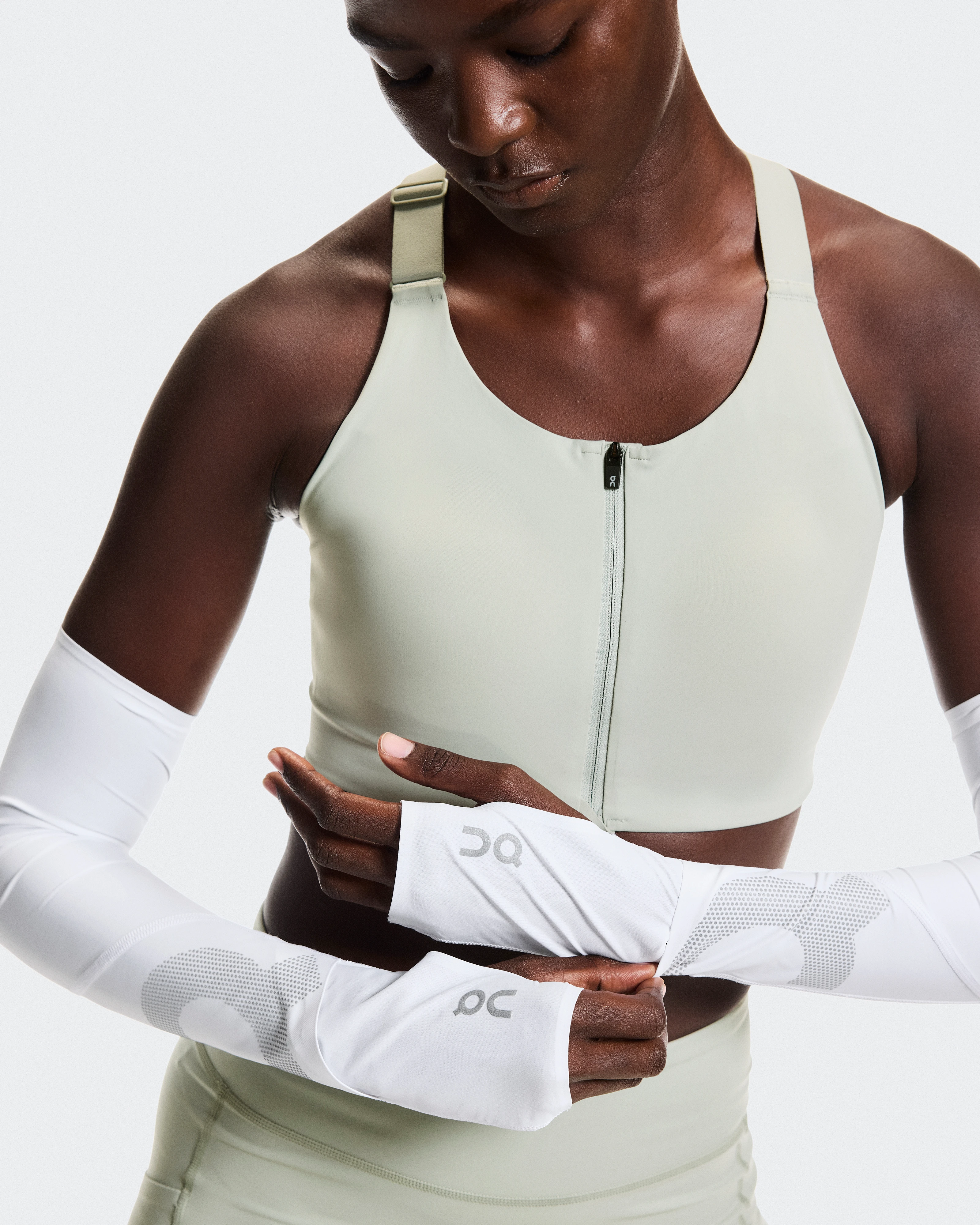 On Solar Arm Sleeves White Unisexe Manches