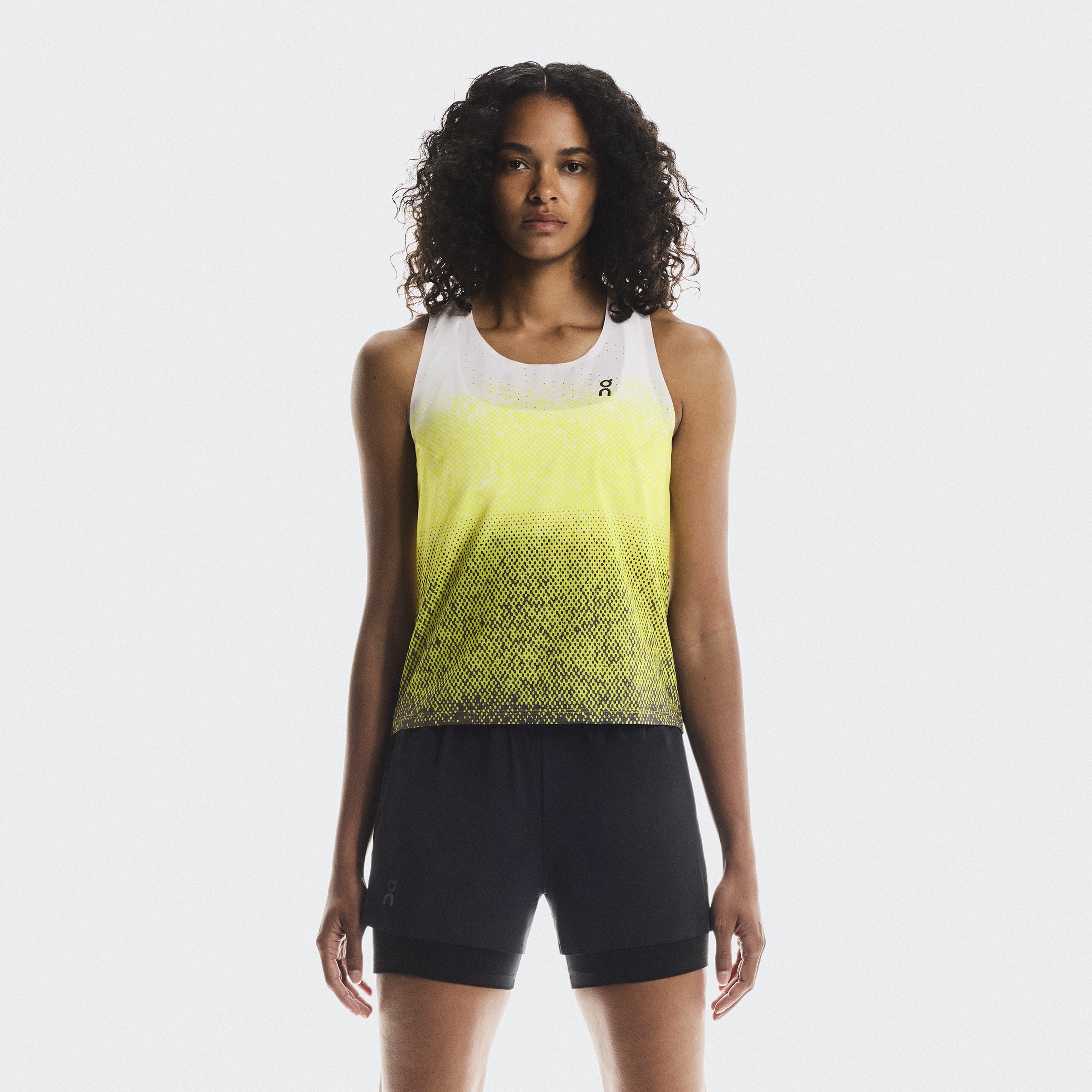 最終値下げ　On Court Tank 　Lサイズノースリーブ Tシャツ Amazon.co.jp: On court tank ピンクホワイト Lサイズ
