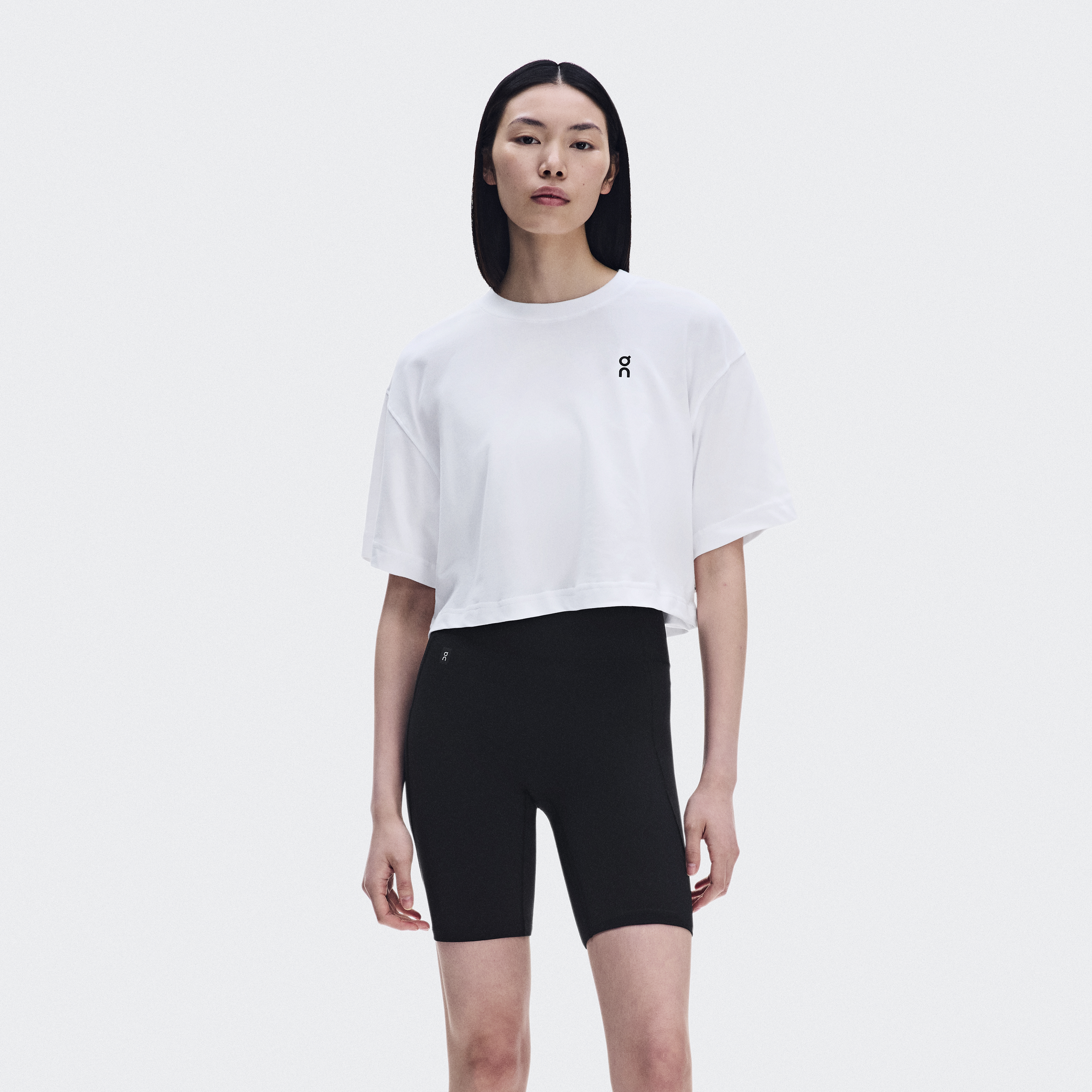 Club Boxy-T Glow in White