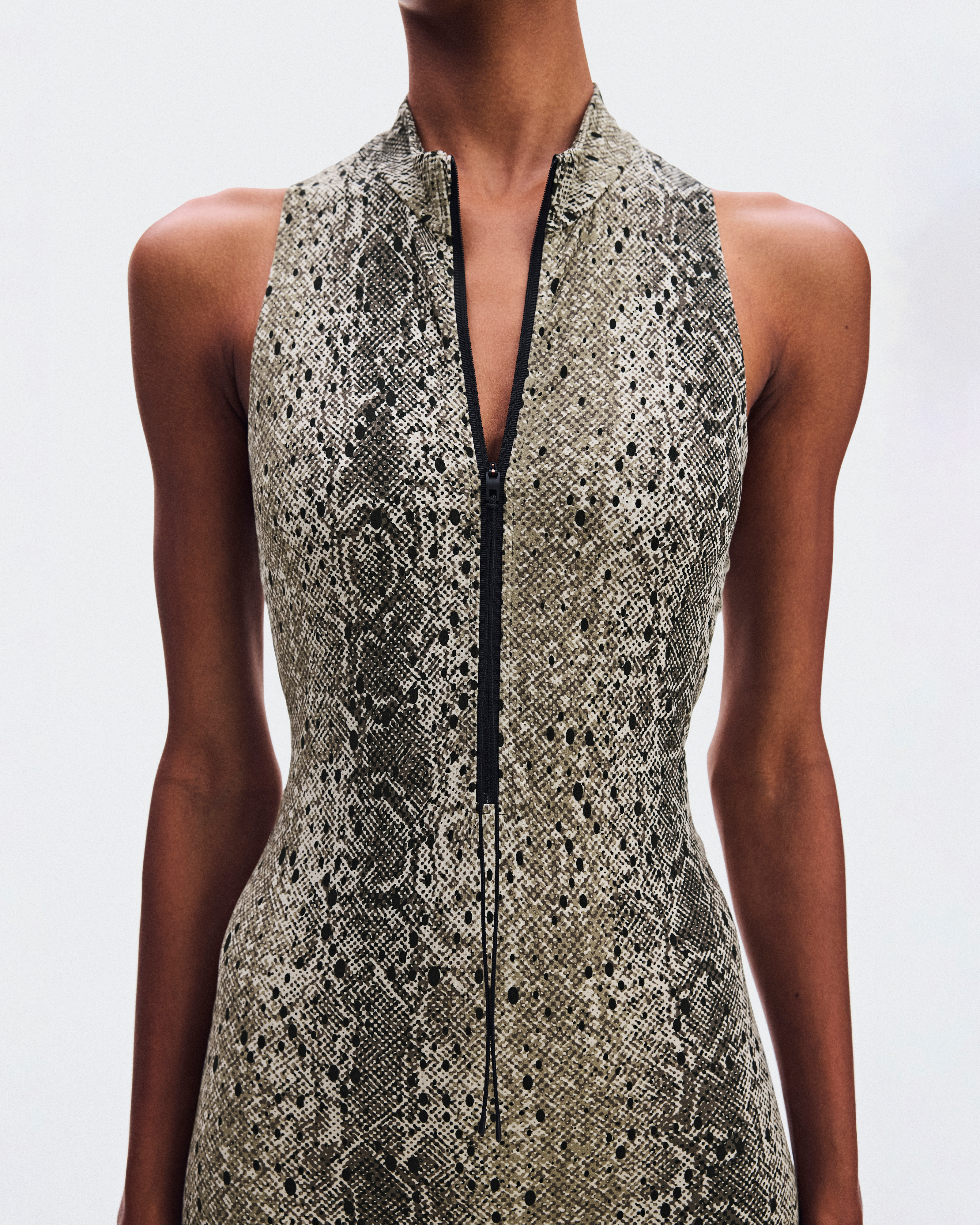 Studio Bodysuitنحيف / Antler | Black / L