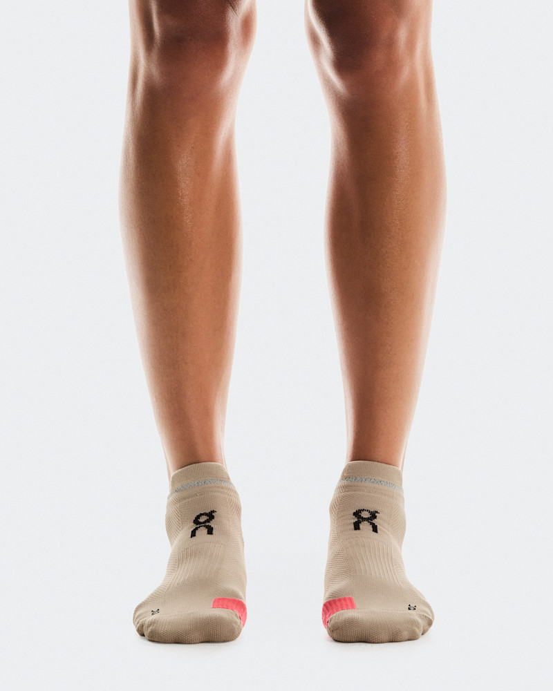 On Performance Run Sock Low in Desert/Pink, Size: M 12 -14, Polyamide Polyester