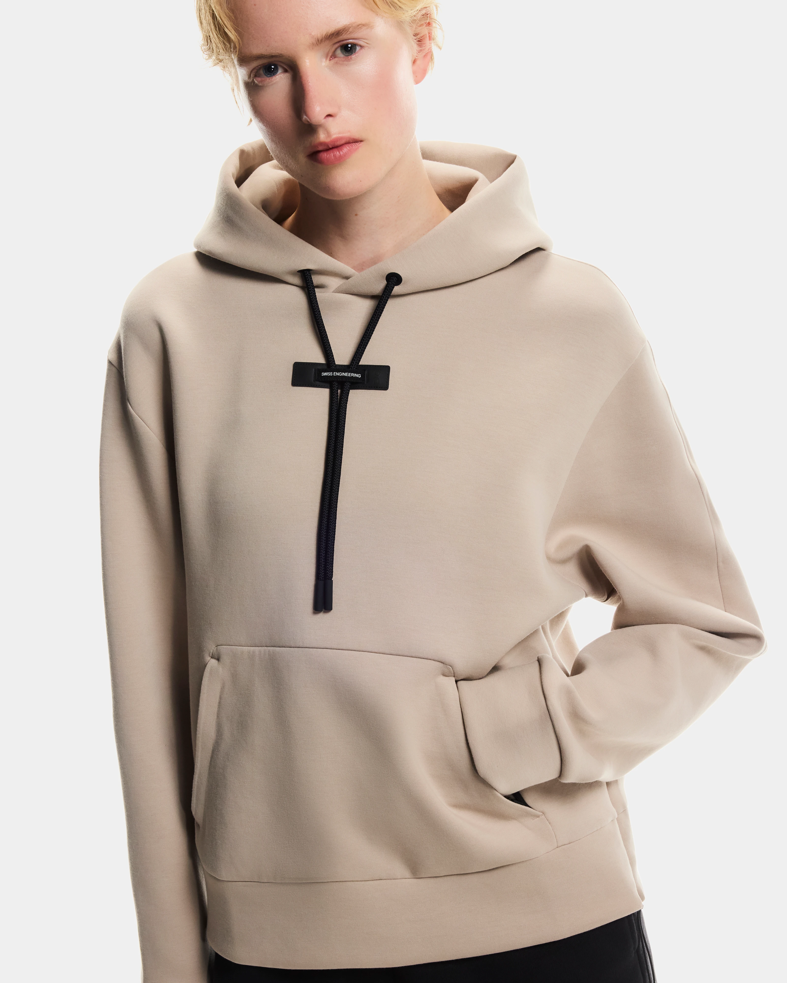 On Focus Tech Hoodie Desert Women Hoodies and sweatshirts
