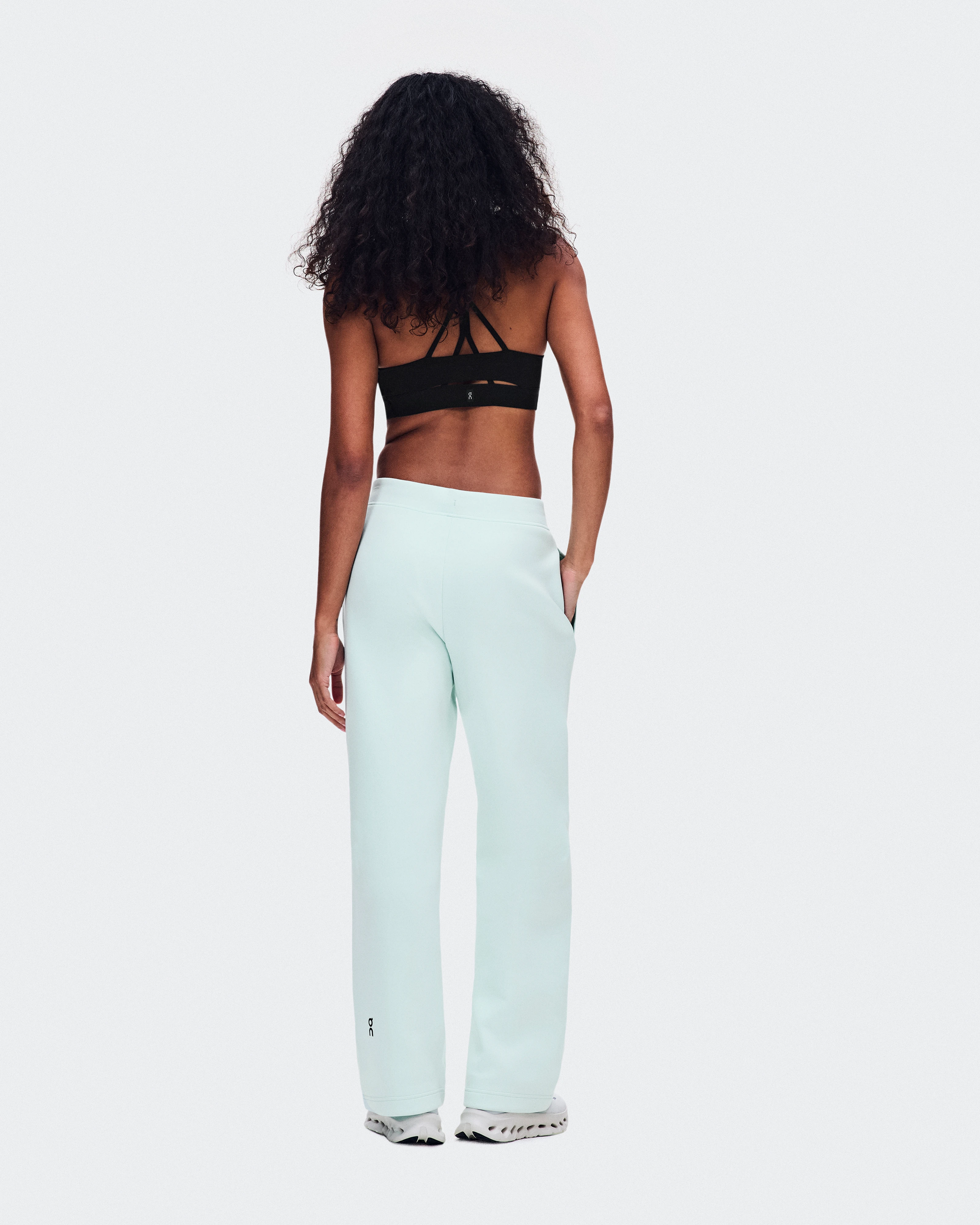 On Focus Tech Sweatpants Flurry Women Pants