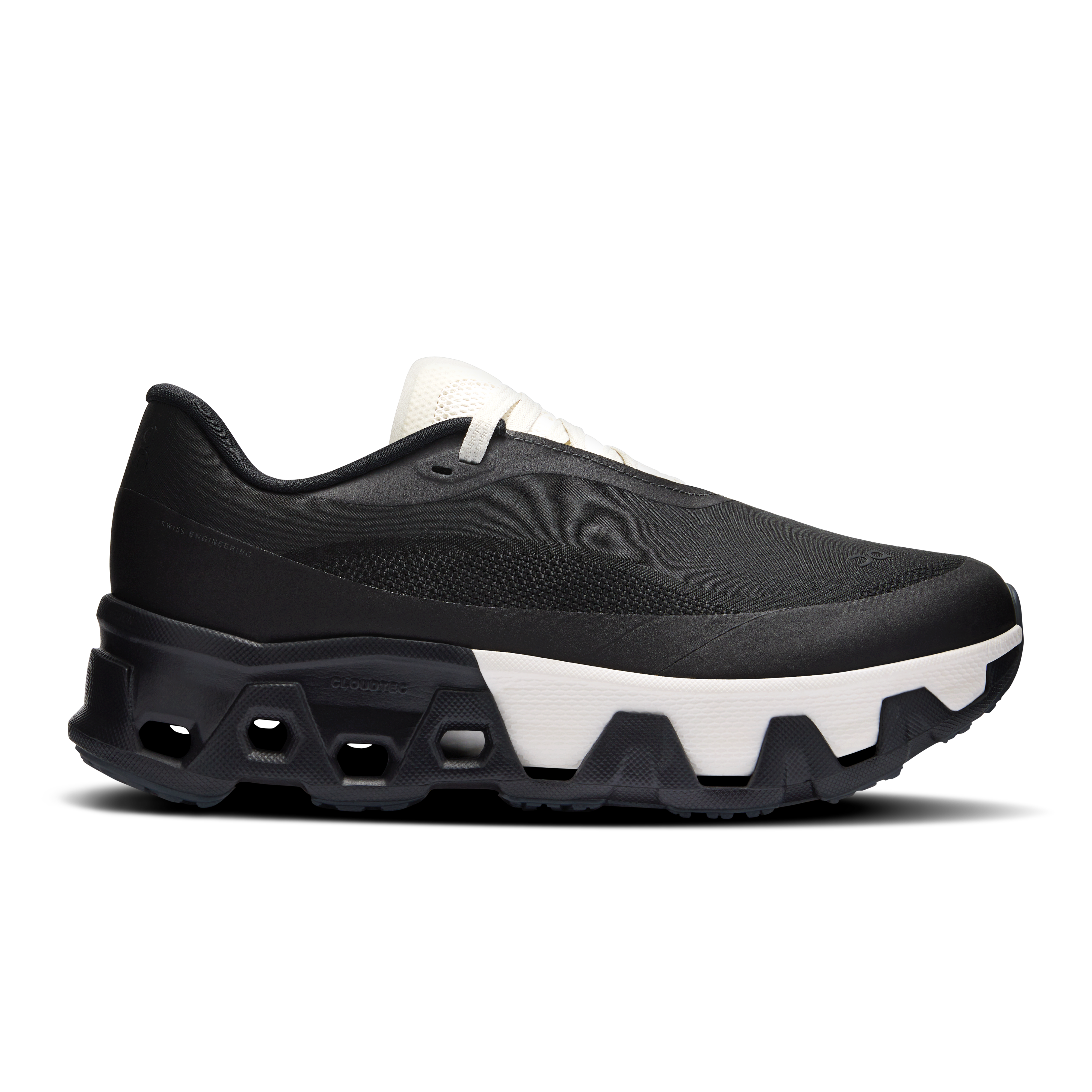 Women / Black | Black / 42