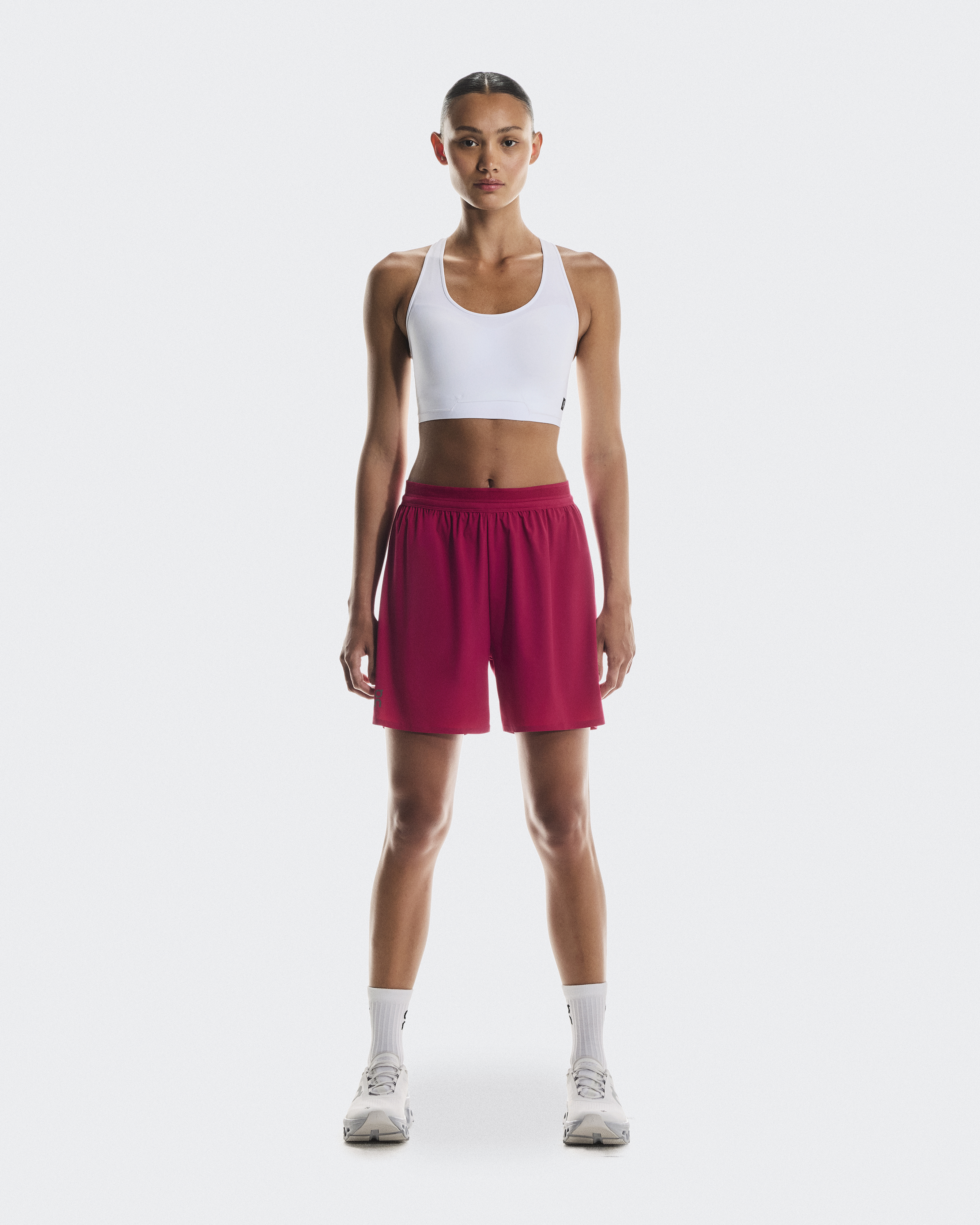On 5" Performance Shorts, Grenadine, Women