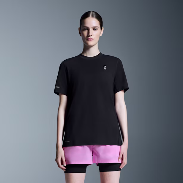 Train-T Short-Sleeve Shirt in Black