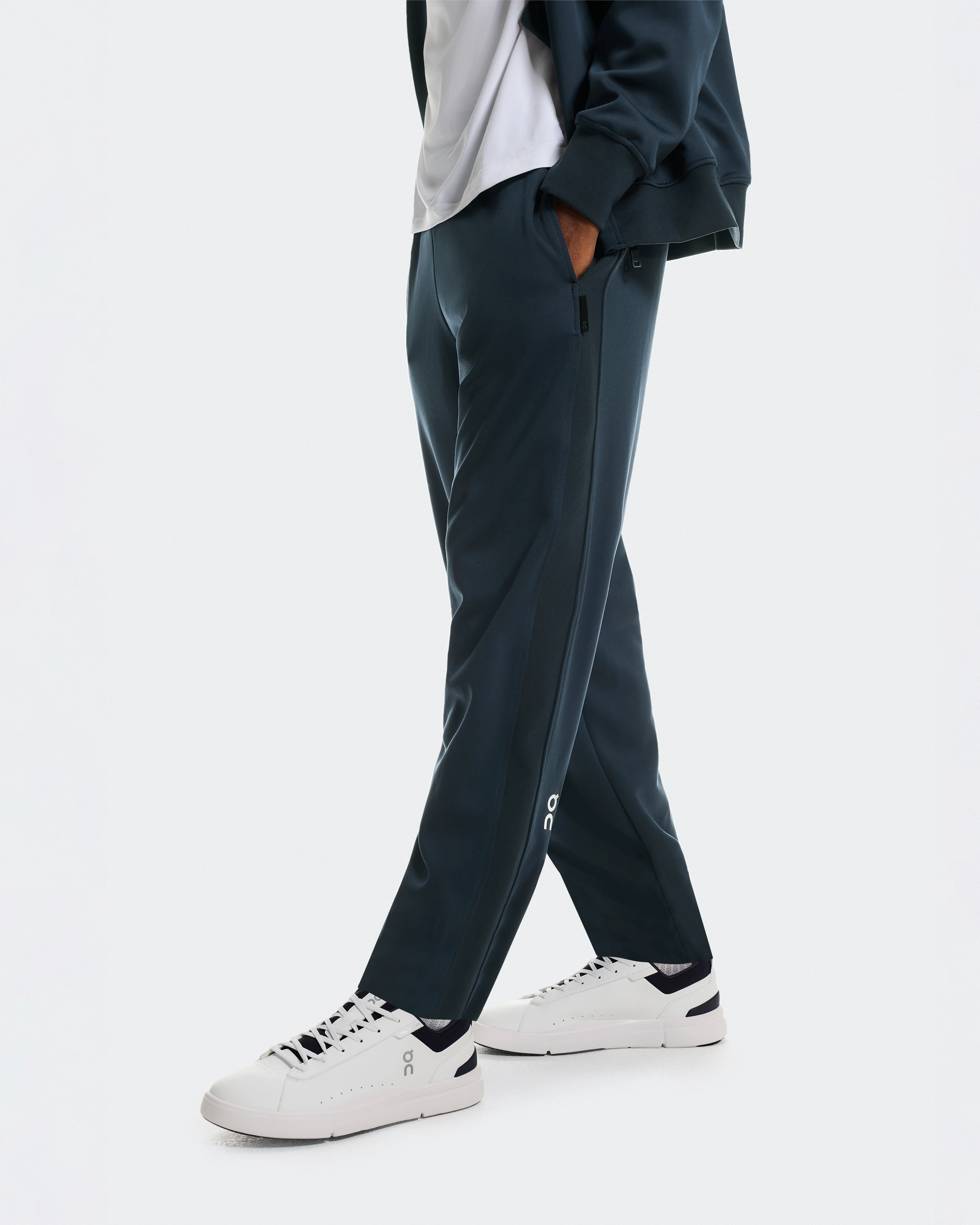 On Courtside Pants Midnight Men Pants