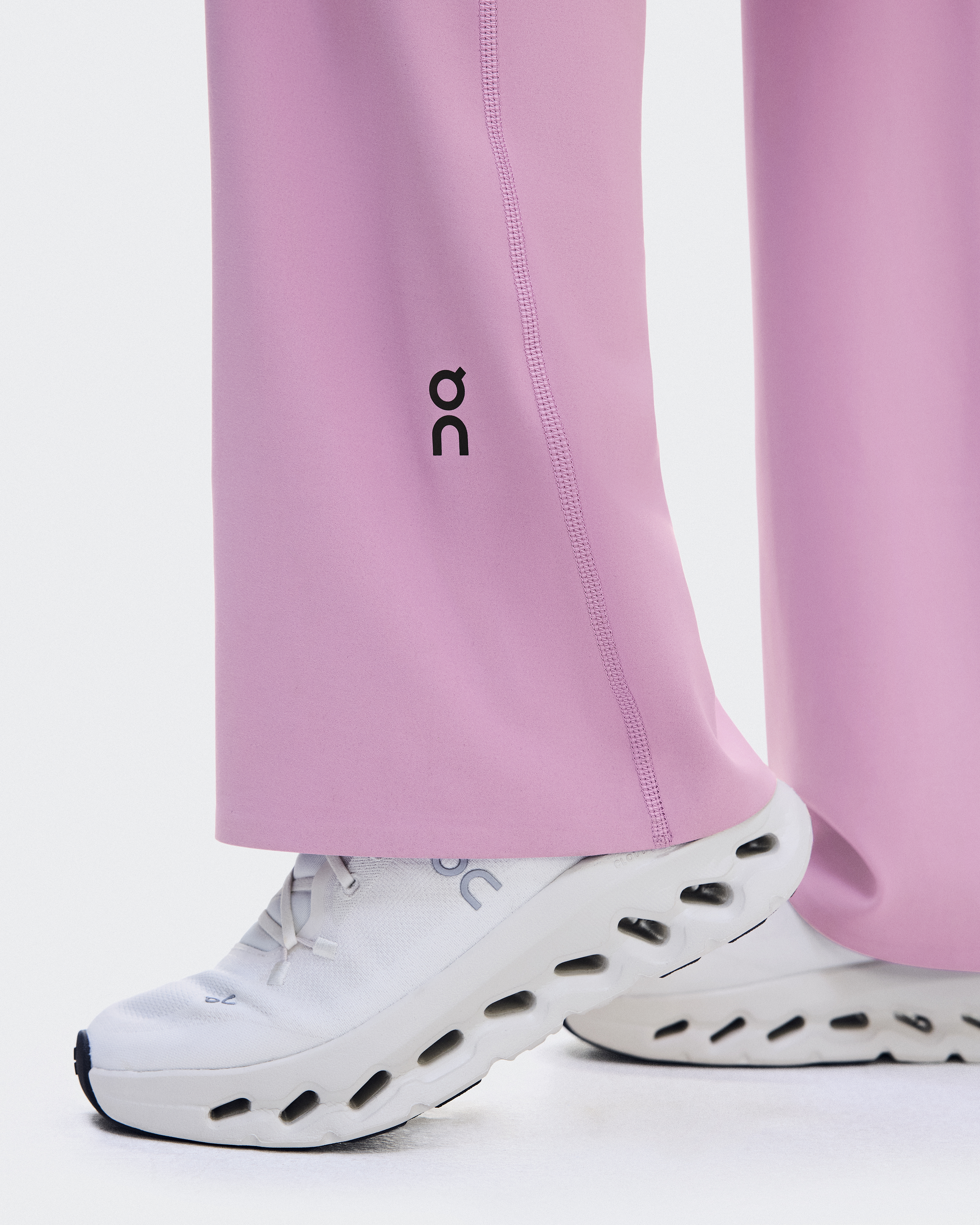 Studio Flared Leggings: Women's Soft, Stretchy Legging | On United