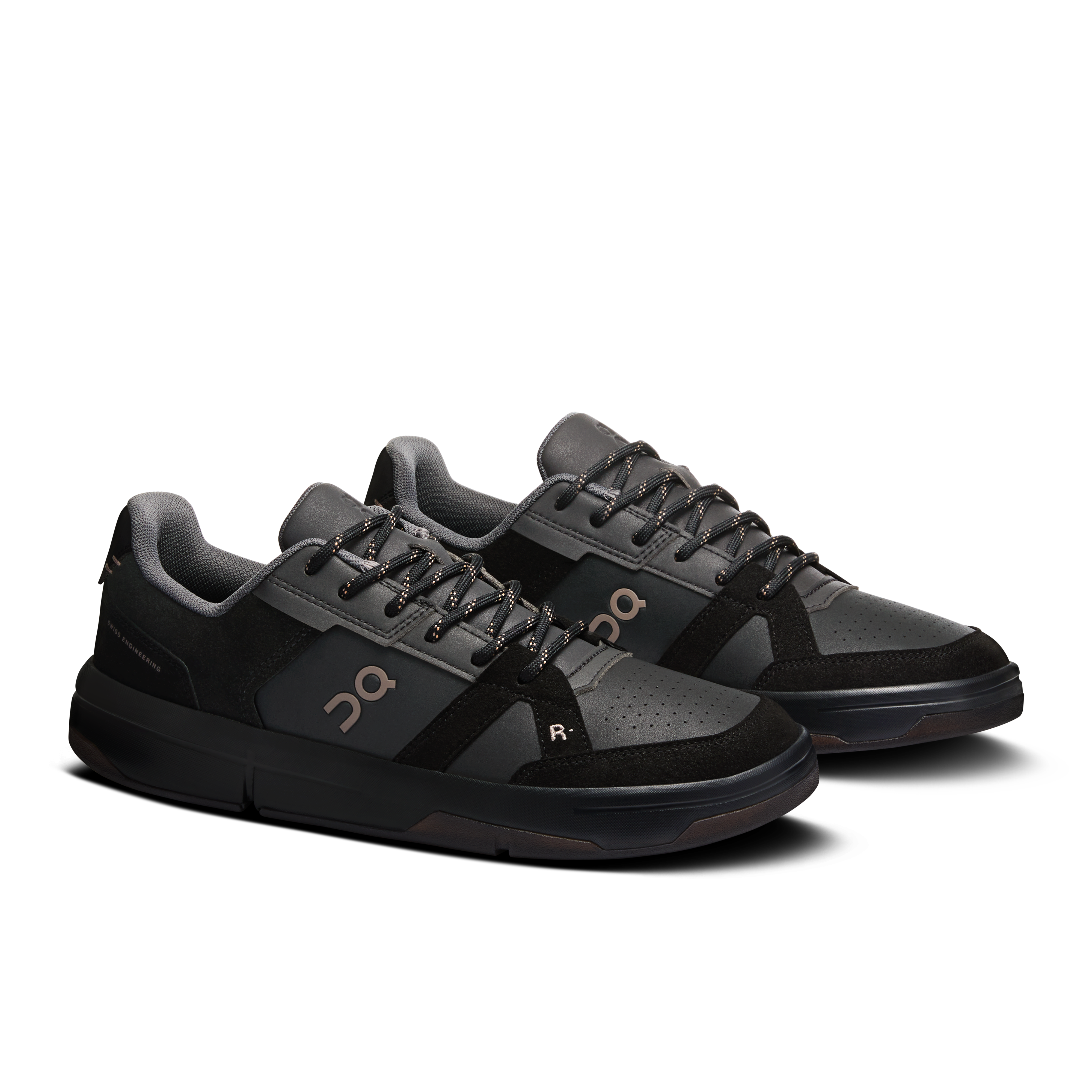 On THE ROGER Clubhouse Black & Ash Damen Aktiver Lebensstil Schuhe