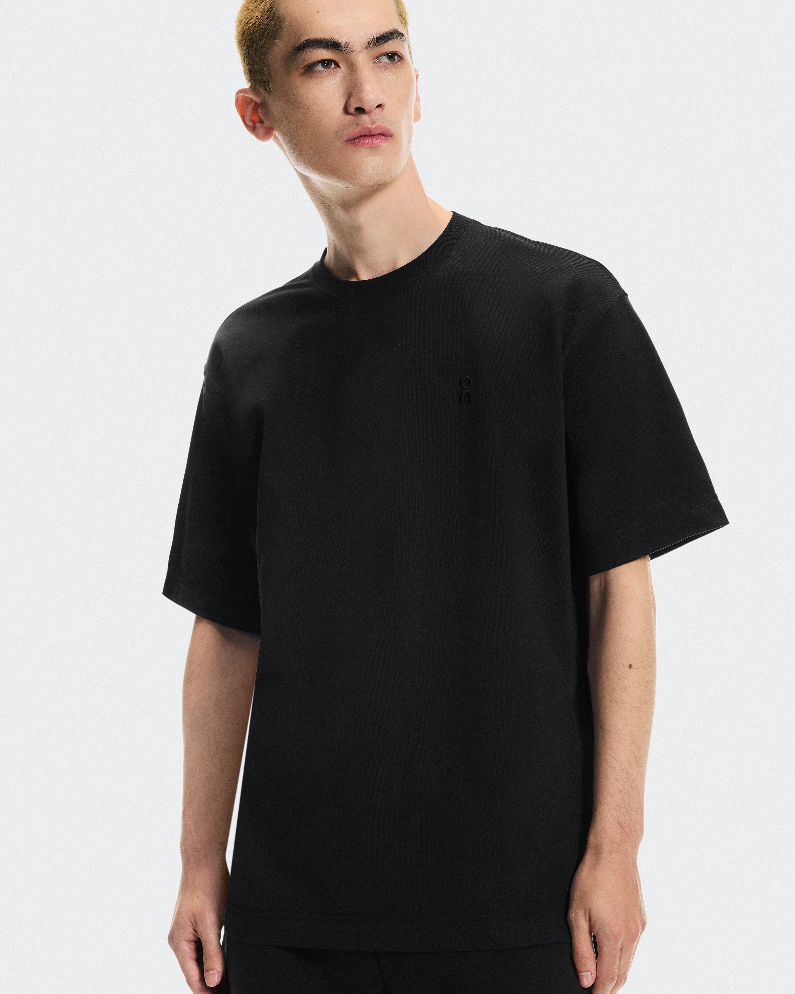 On Club Collective-T Black Men Tops and t-shirts