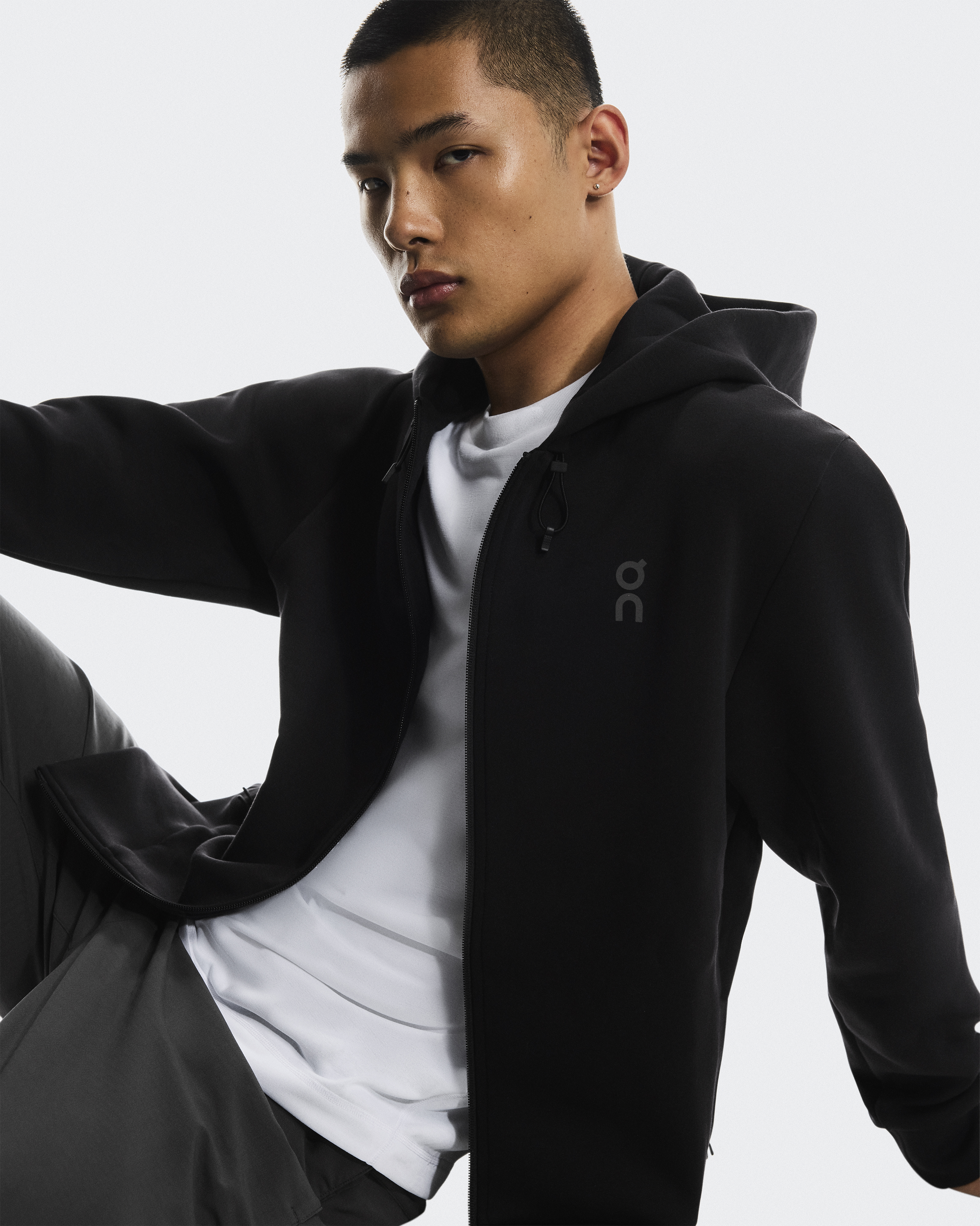 On Climate Zip Hoodie メンズ S ブラック On Men's Climate Zip Hoodie, Black at Amazon Men's Clothing