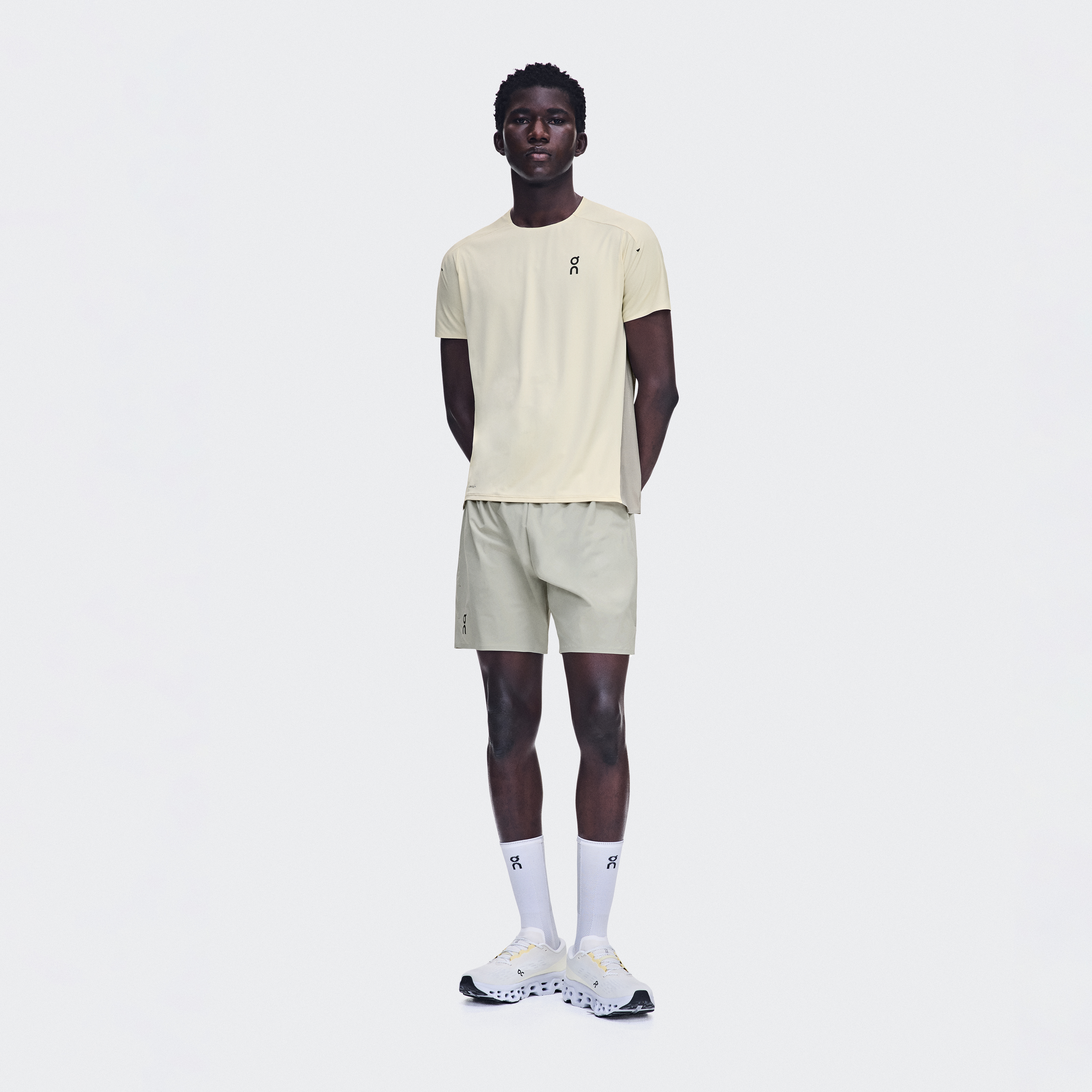 メンズショートパンツ | On 日本