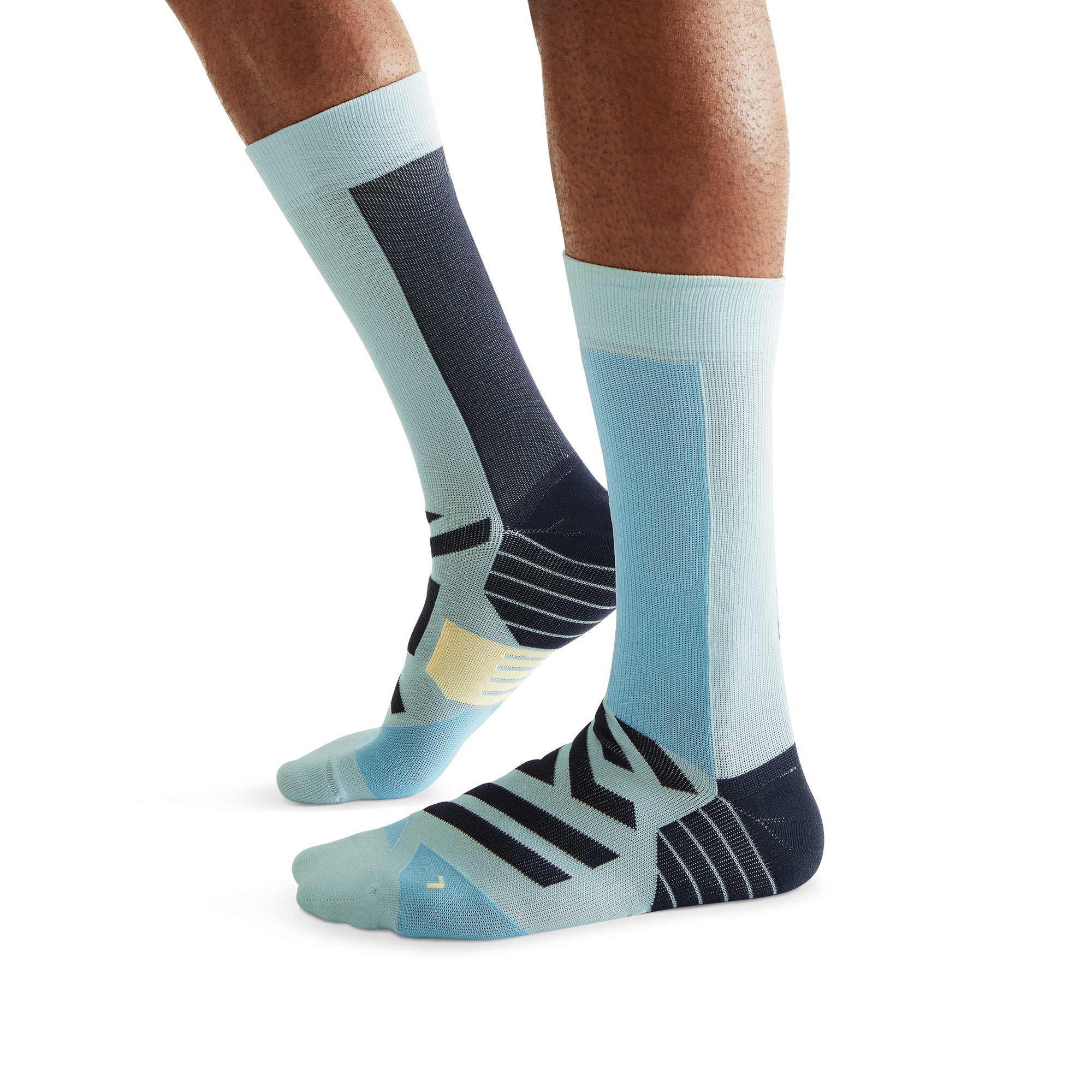 Performance High Sock in Hail/Wash