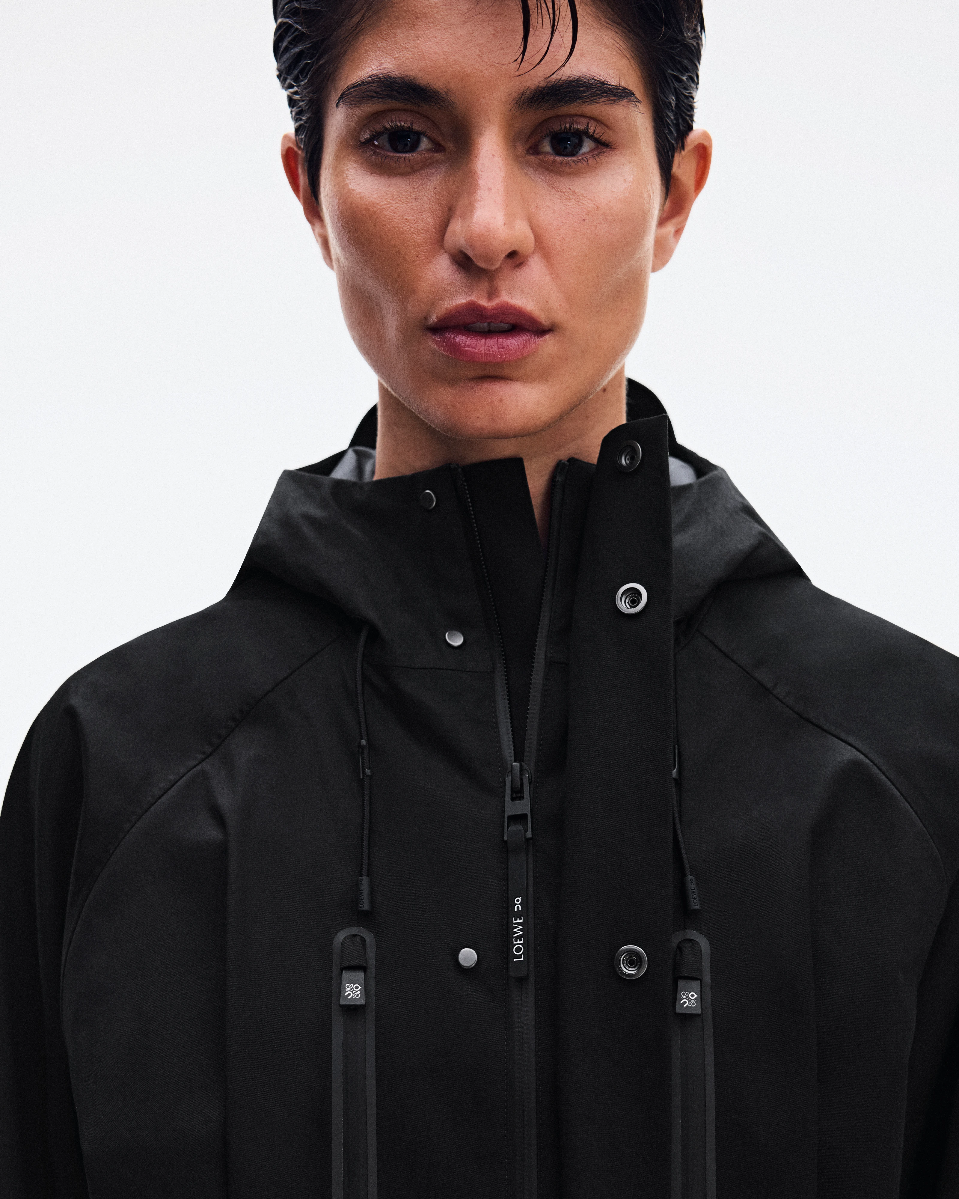 On Cropped Parka LOEWE Black Women – Lifestyle, all-day Jackets