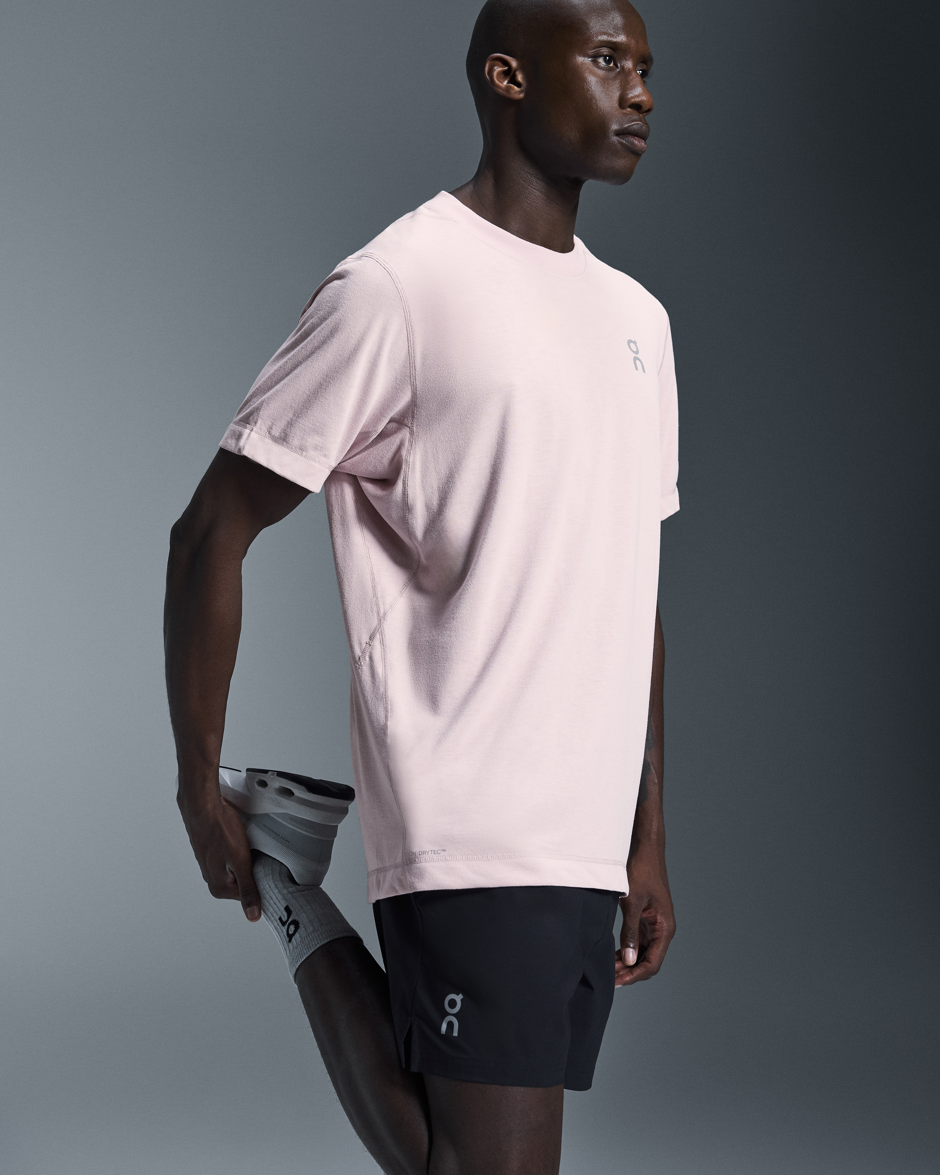 Men's Train Shorts | Black | On Japan