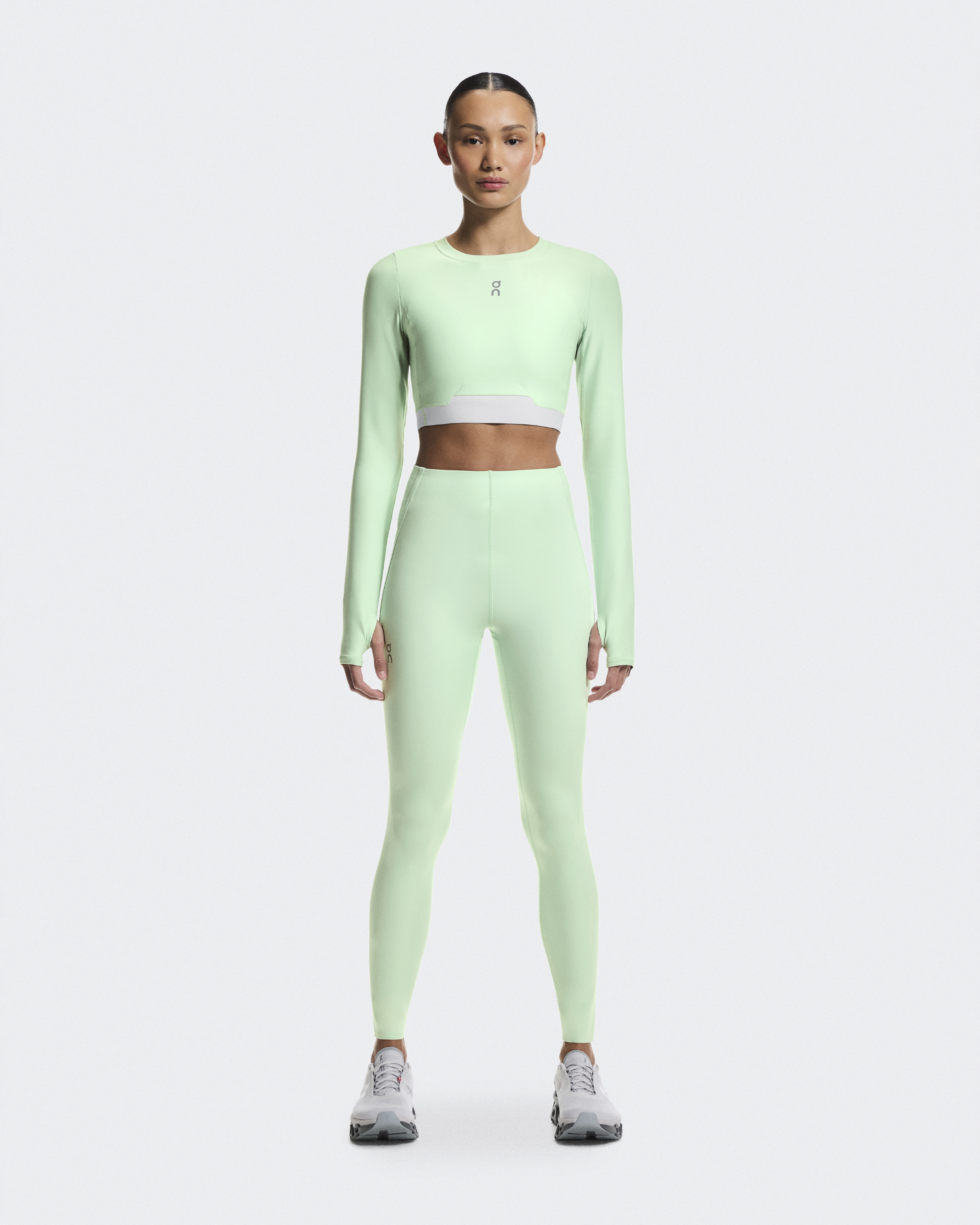 Train Long Sleeve Crop Long-Sleeve Shirt in Creek